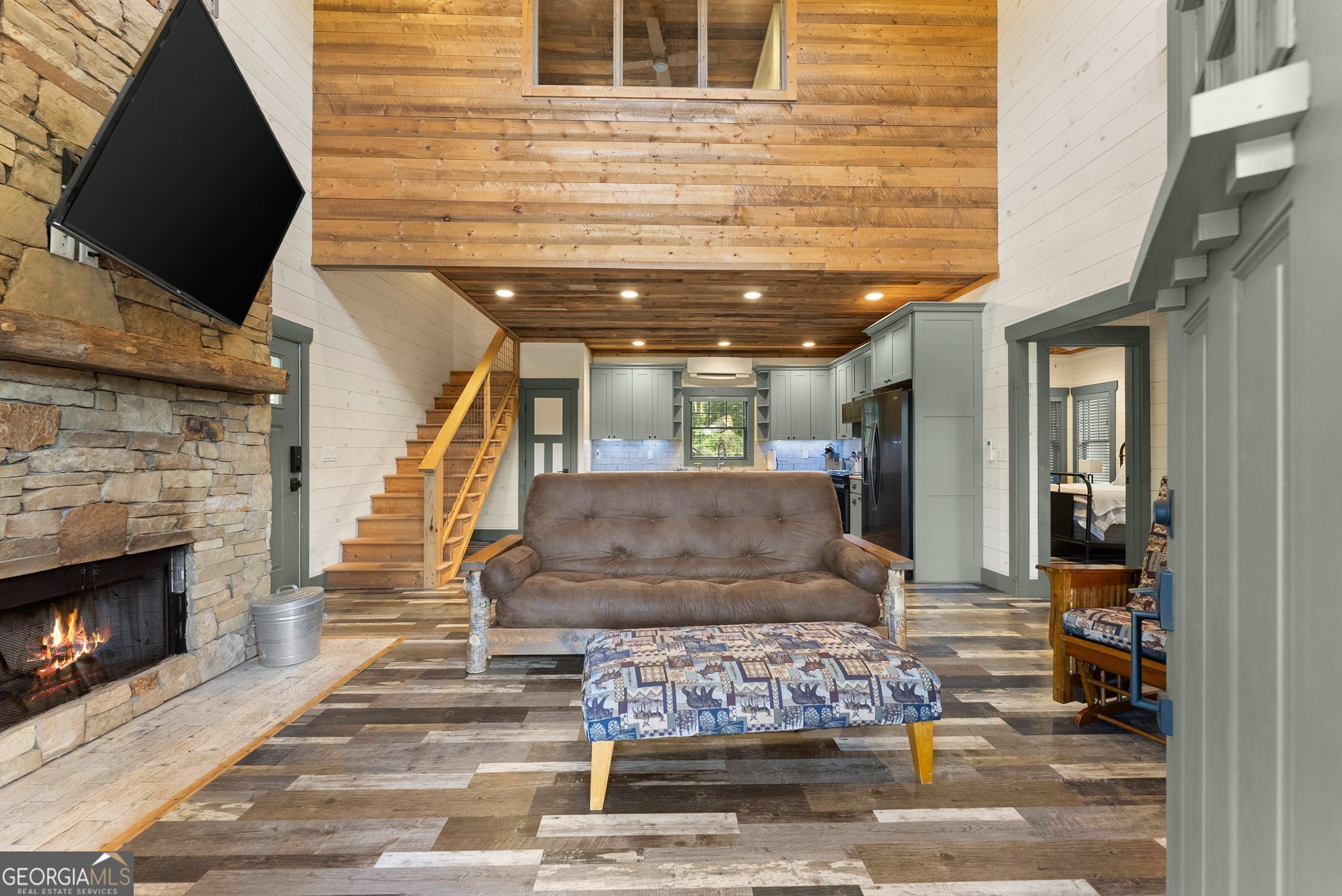 4061 Property Photo 10