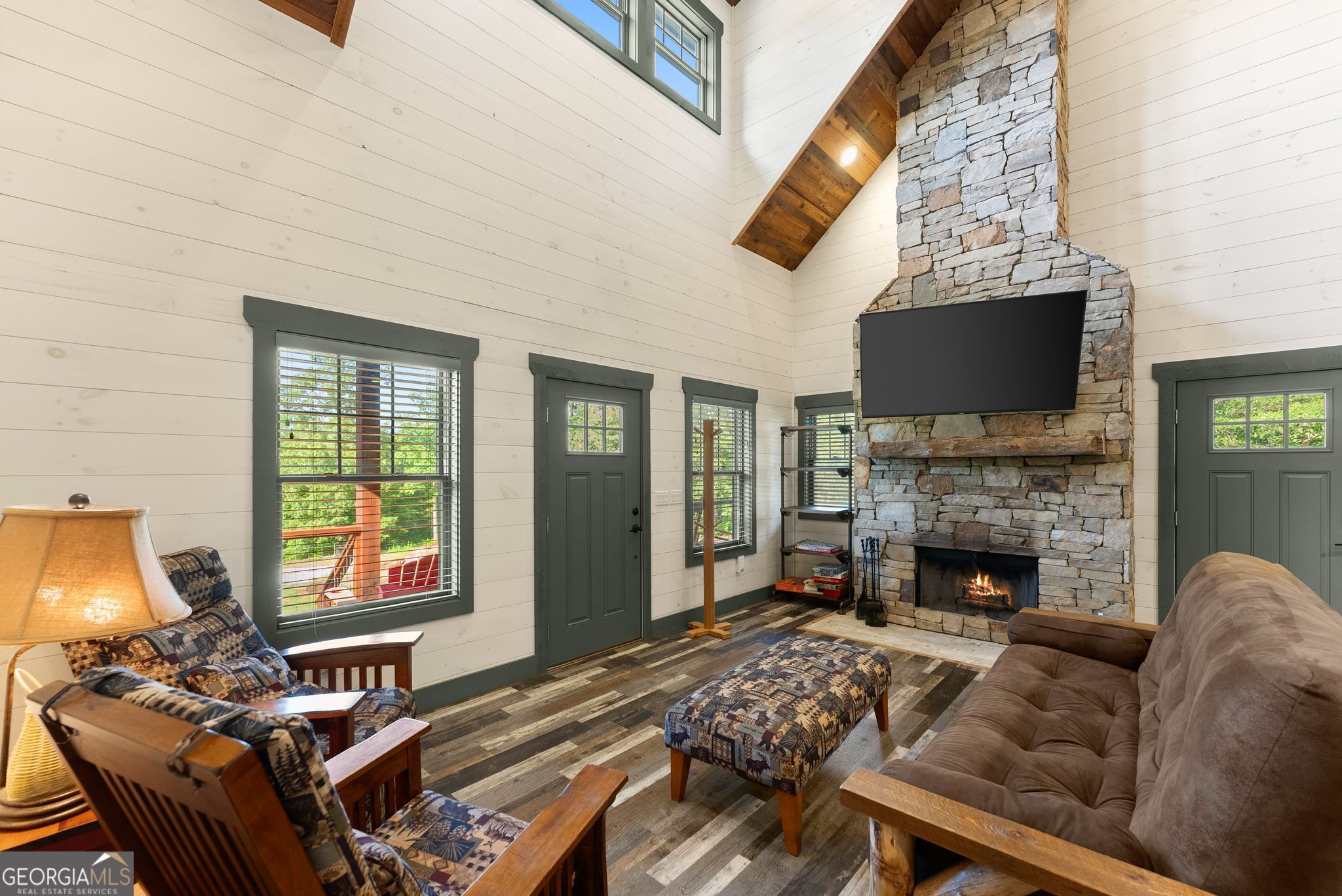 4061 Property Photo 12