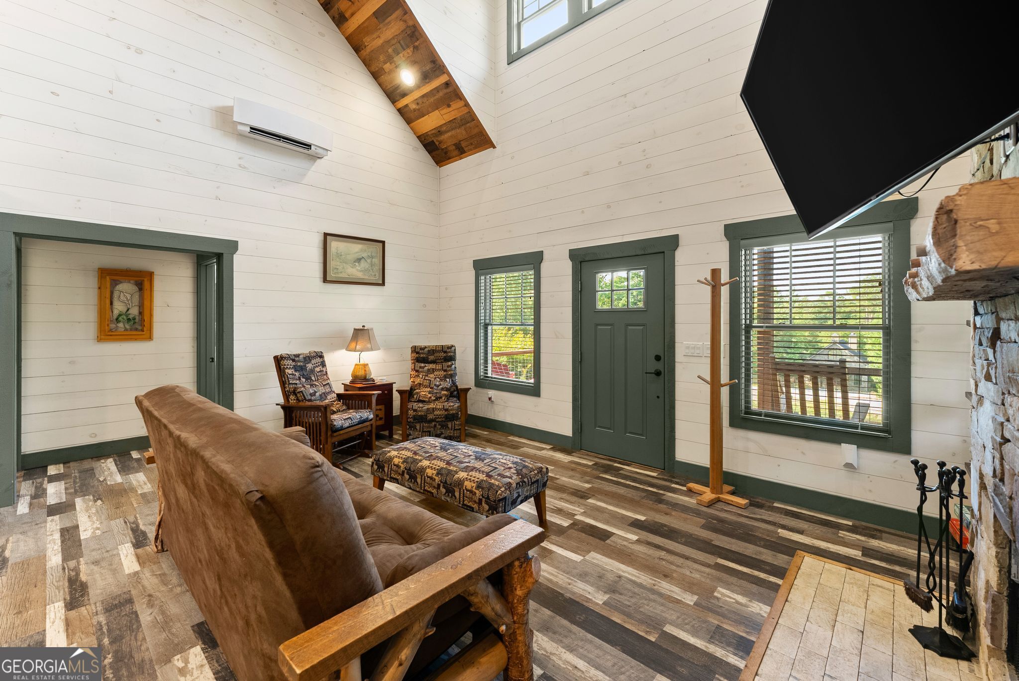 4061 Property Photo 14