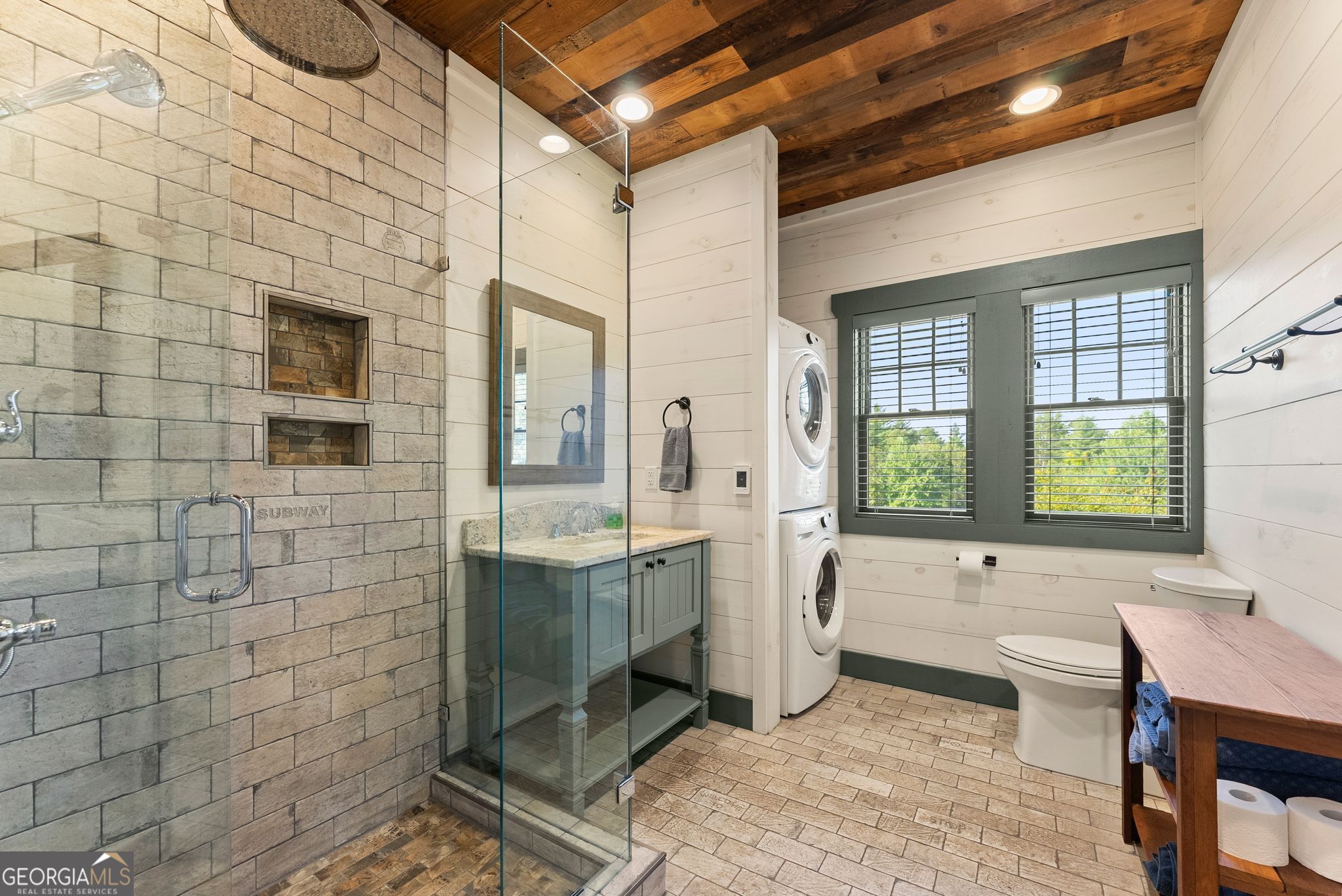 4061 Property Photo 25