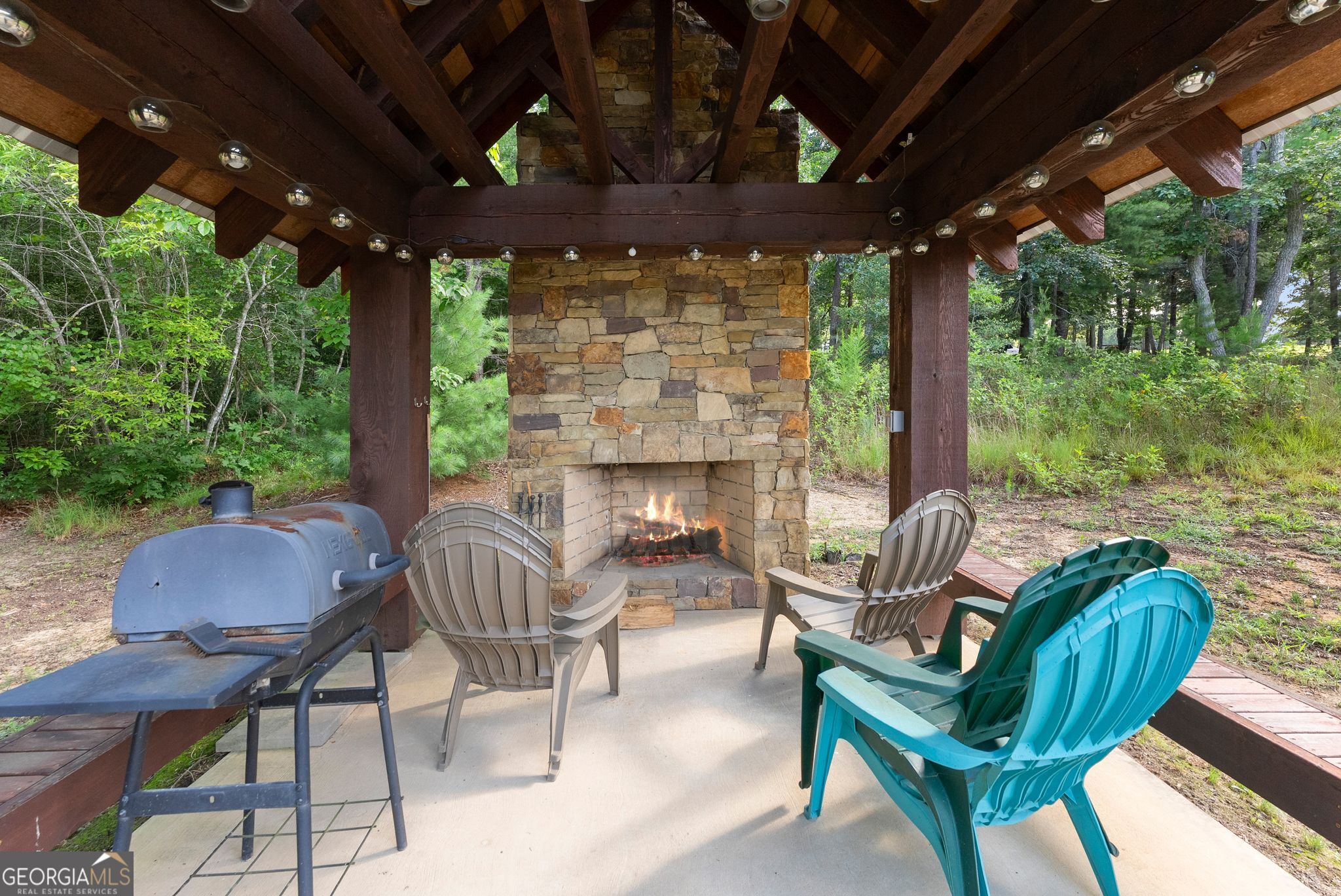 4061 Property Photo 39