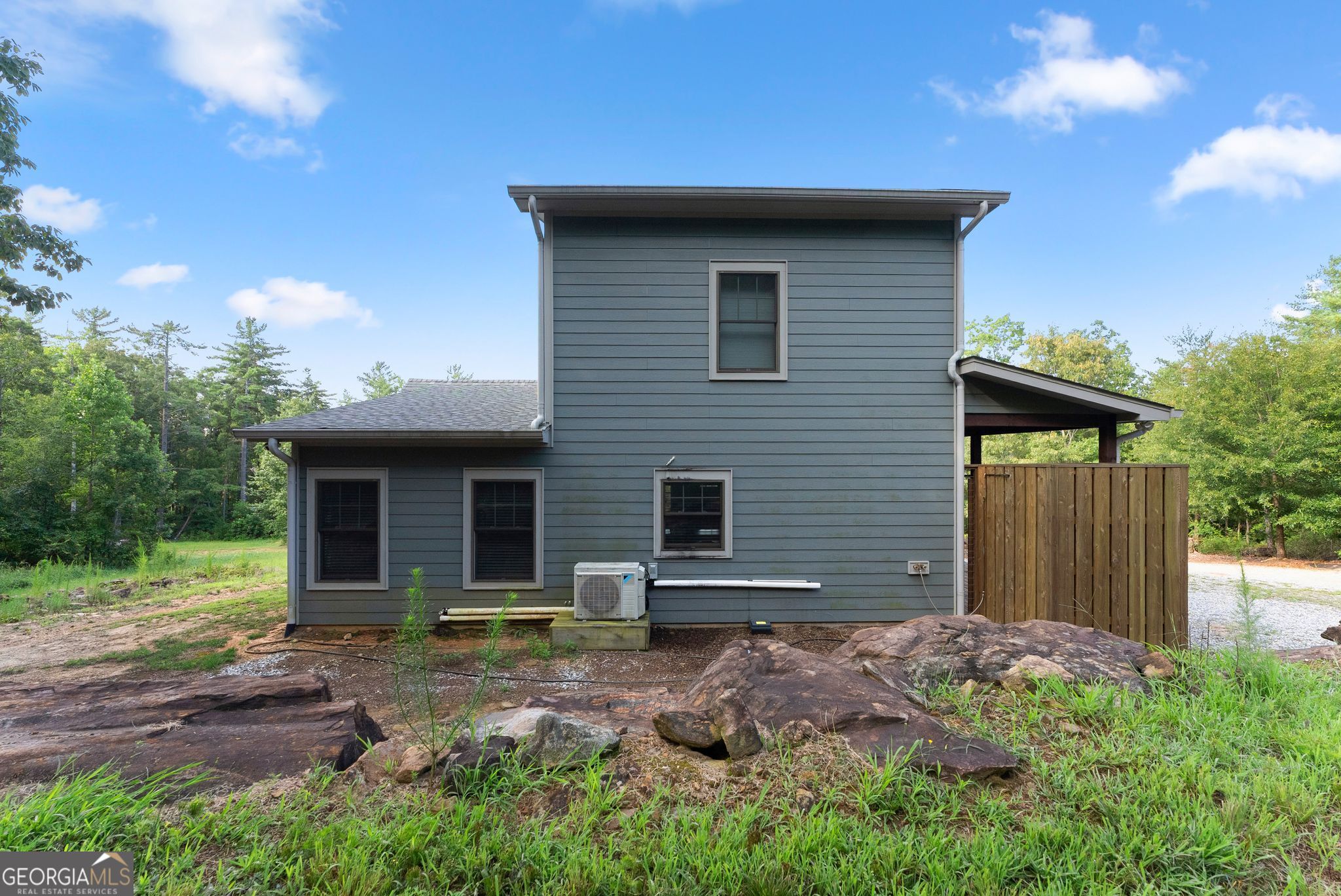 4061 Property Photo 42