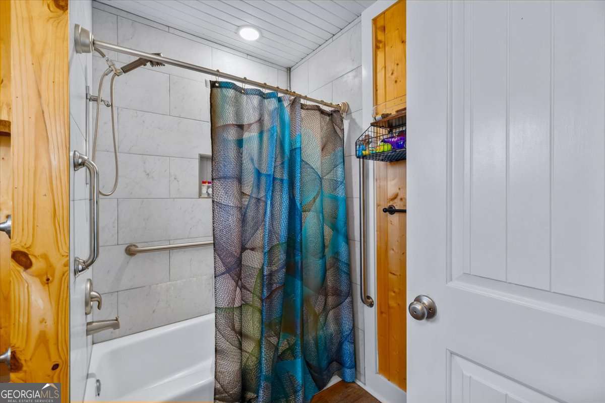 204 N Ash Street Property Photo 16