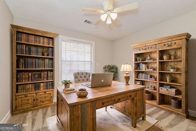 106 Emerald Lane Property Photo 8