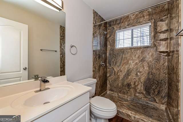 106 Emerald Lane Property Photo 15