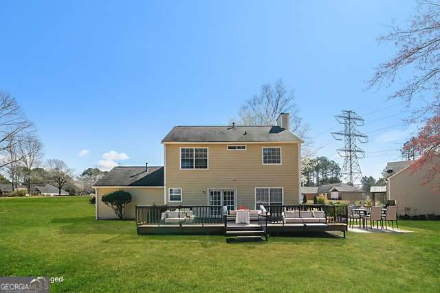 130 Summerfield Court Property Photo 3