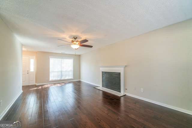 130 Summerfield Court Property Photo 7