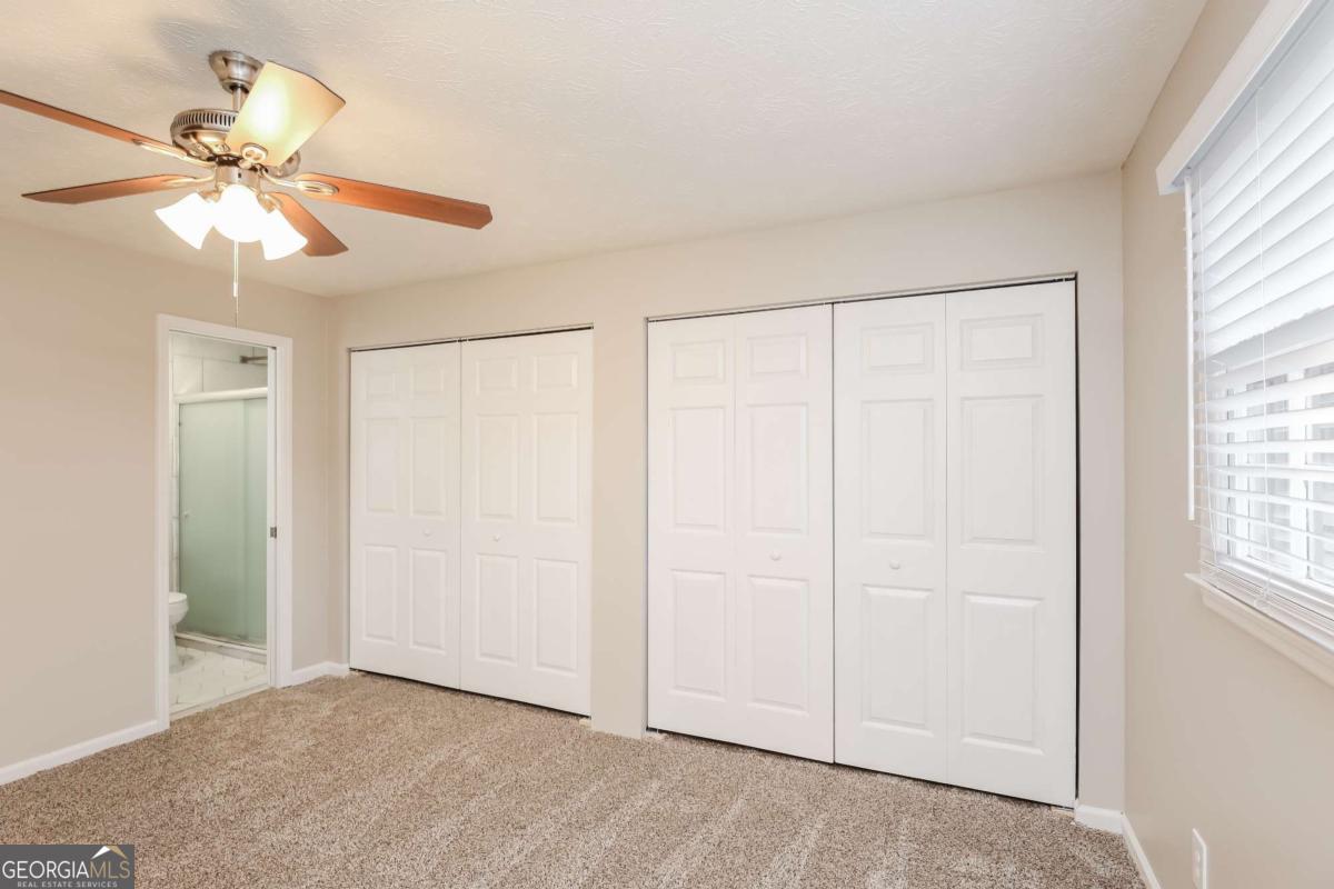 282 Somerset Court Property Photo 13