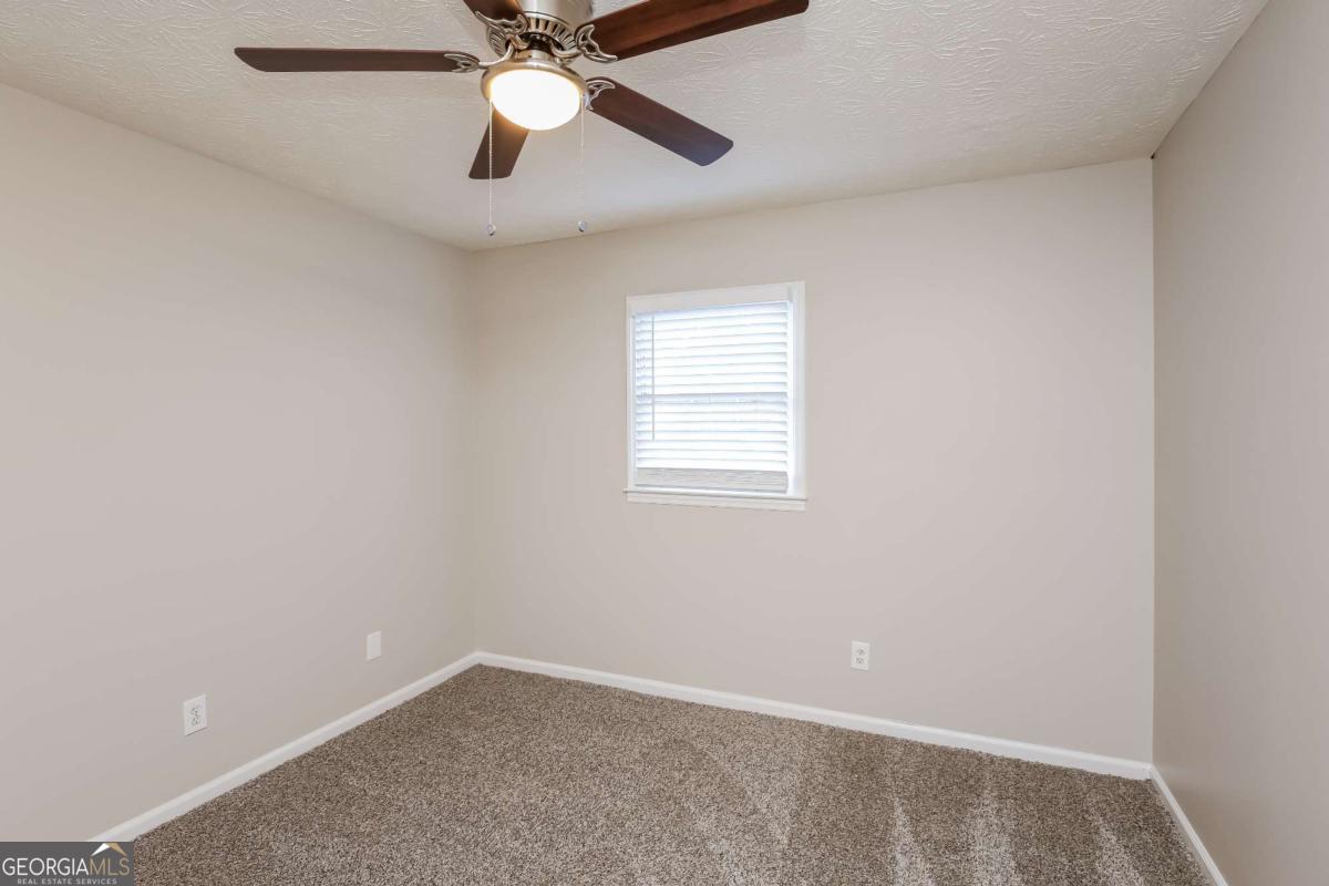 282 Somerset Court Property Photo 14