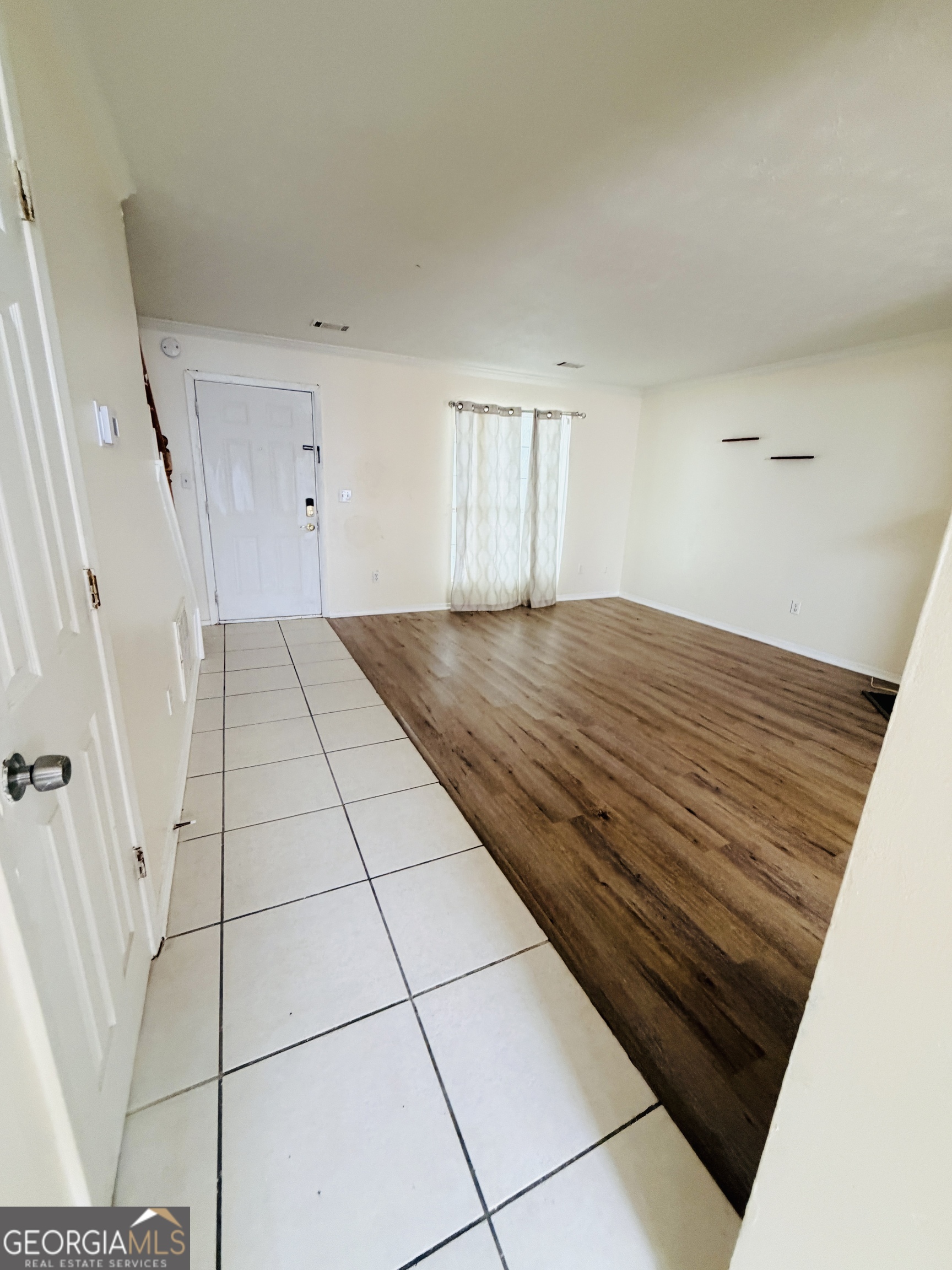 1496 Kilmuir Way Property Photo 4