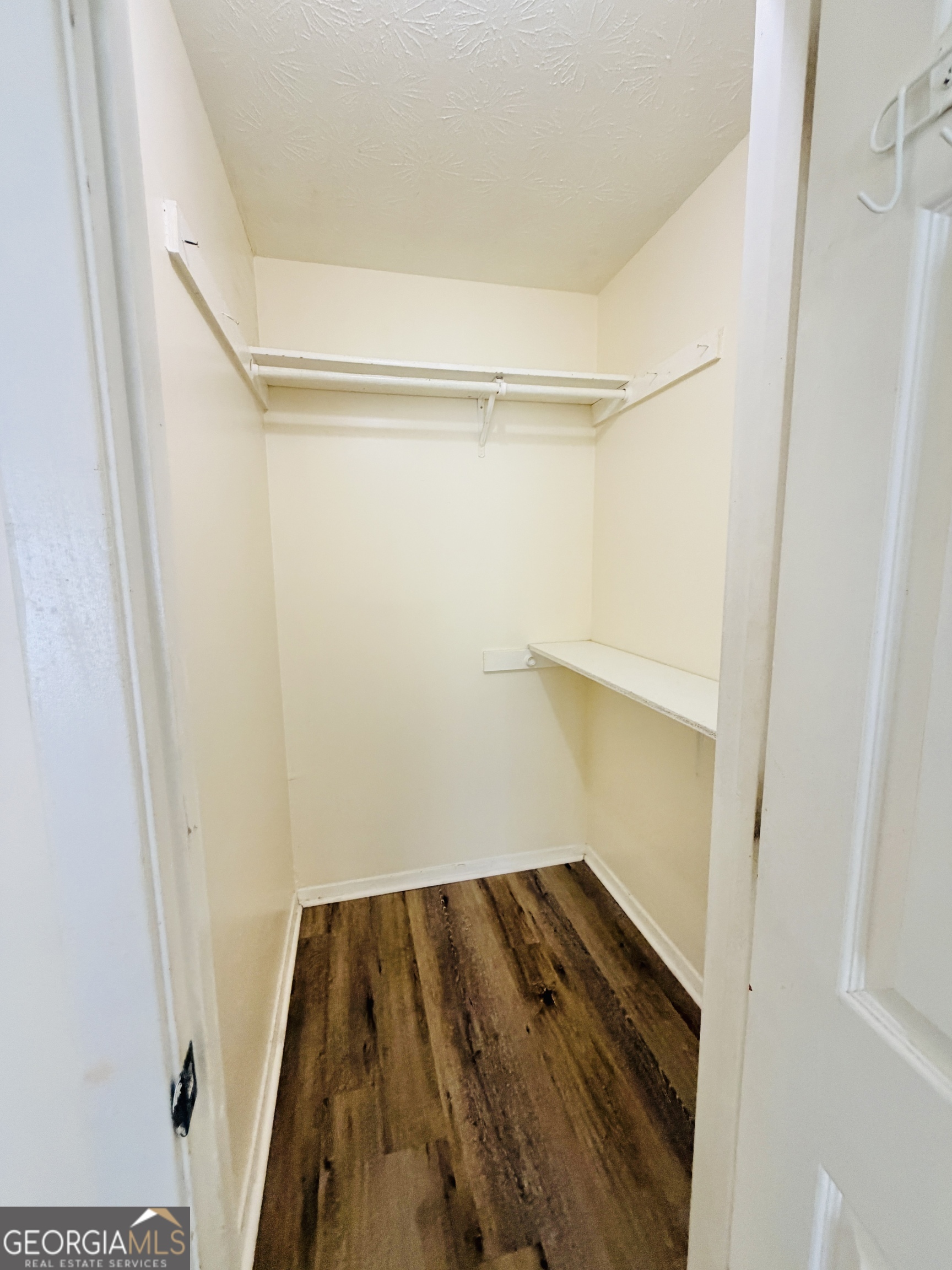 1496 Kilmuir Way Property Photo 8