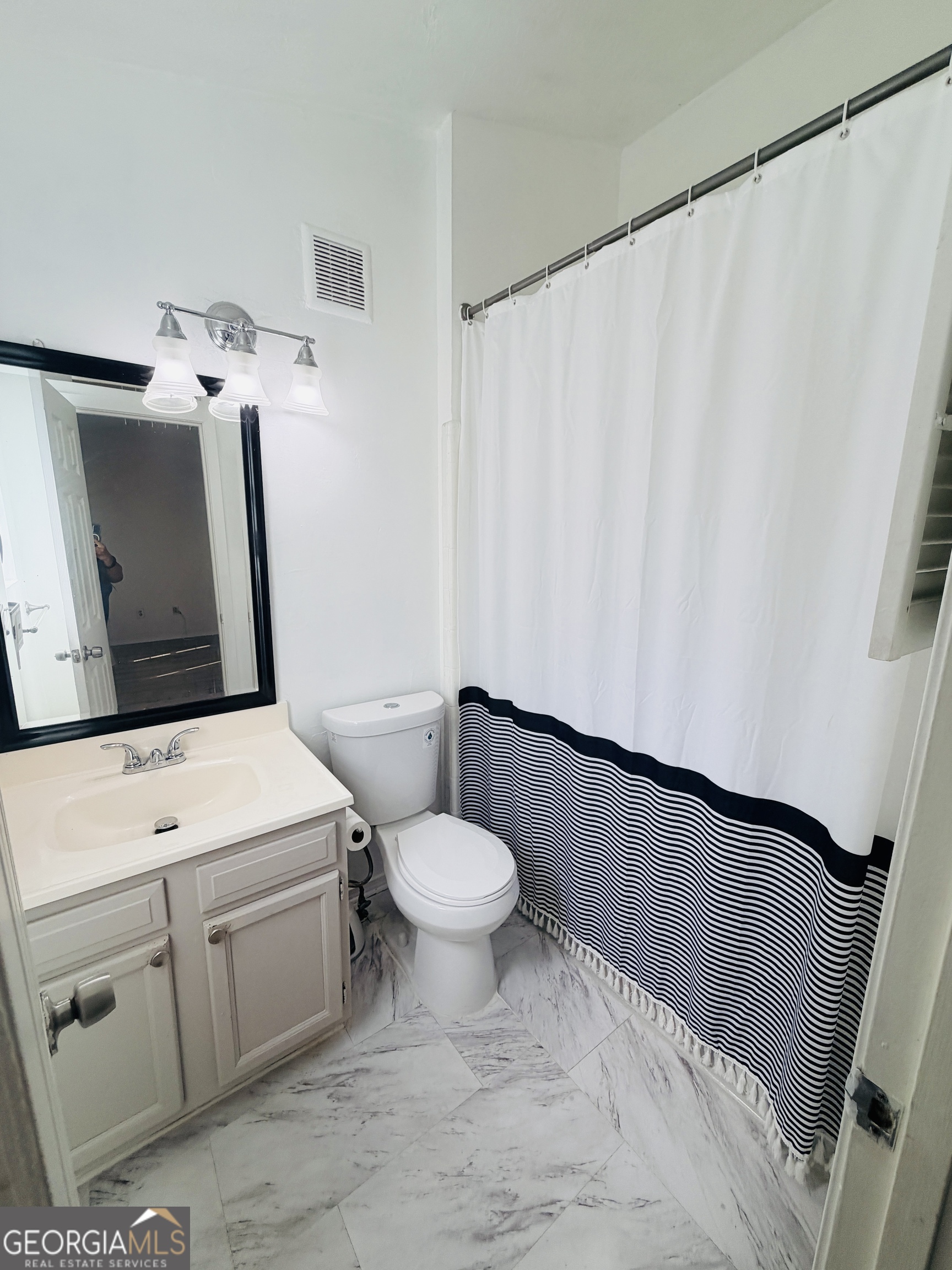 1496 Kilmuir Way Property Photo 10
