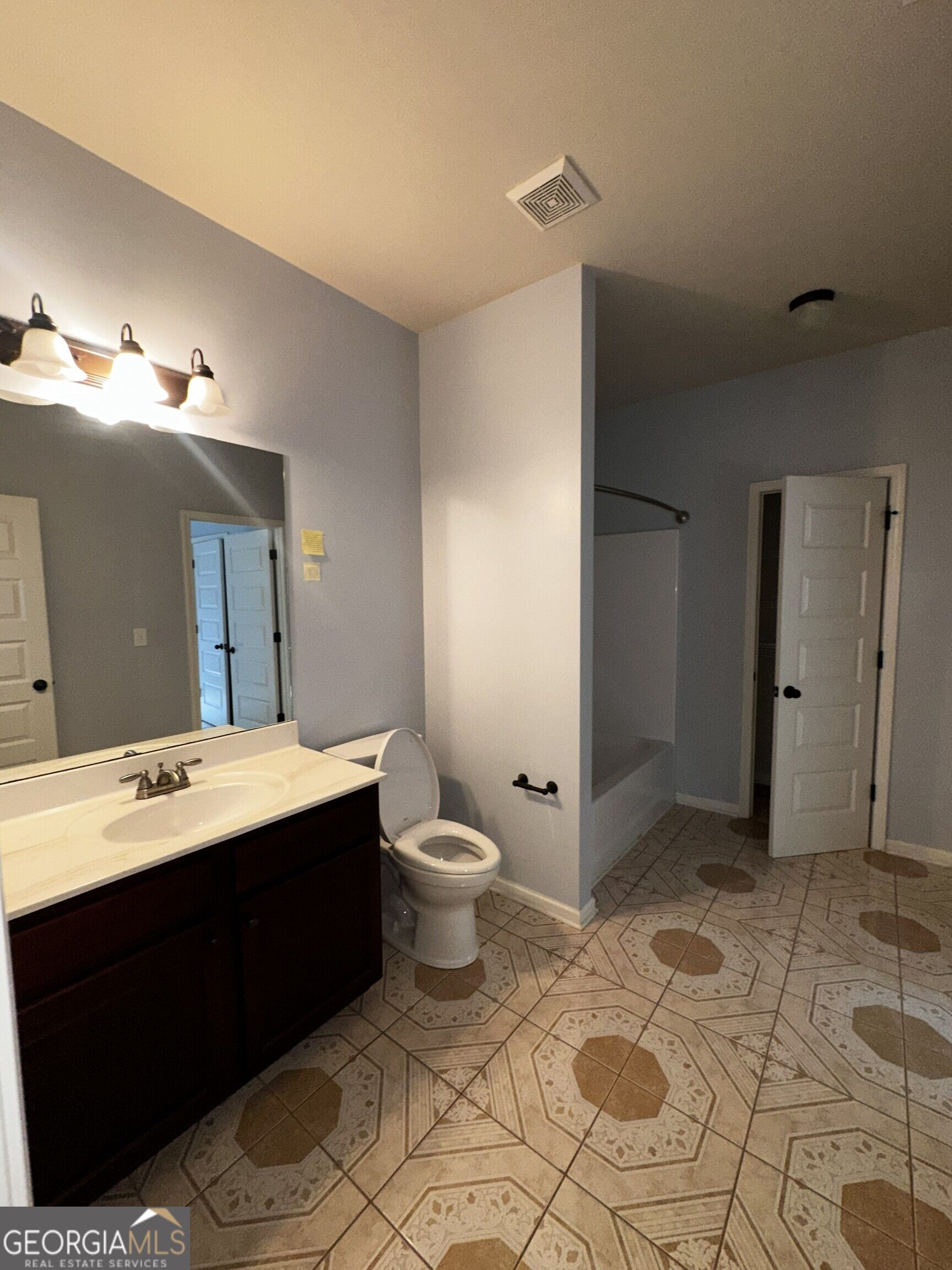 2202 Golden Eagle Drive Property Photo 22