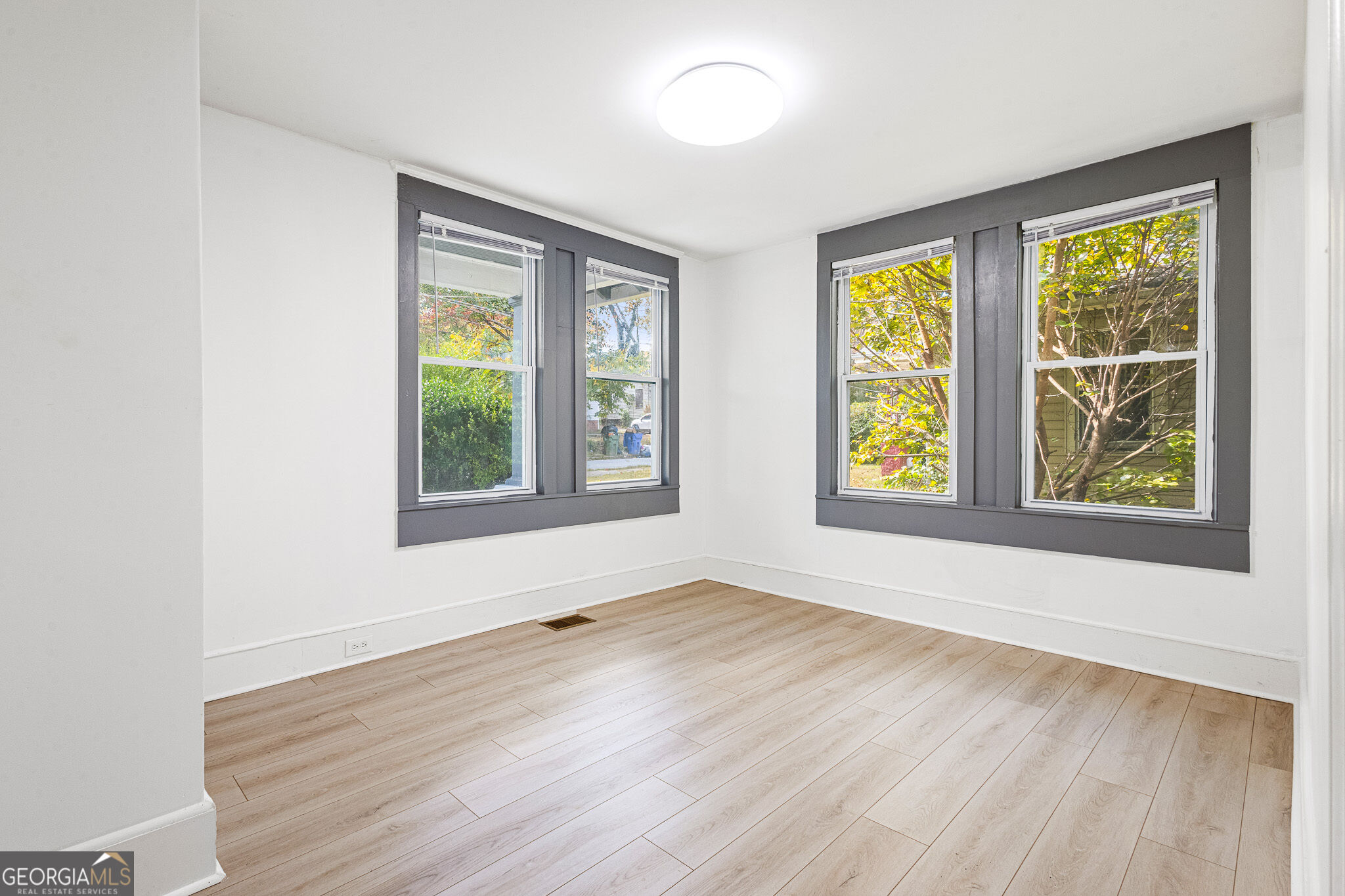 1579 Mozley Place Property Photo 18