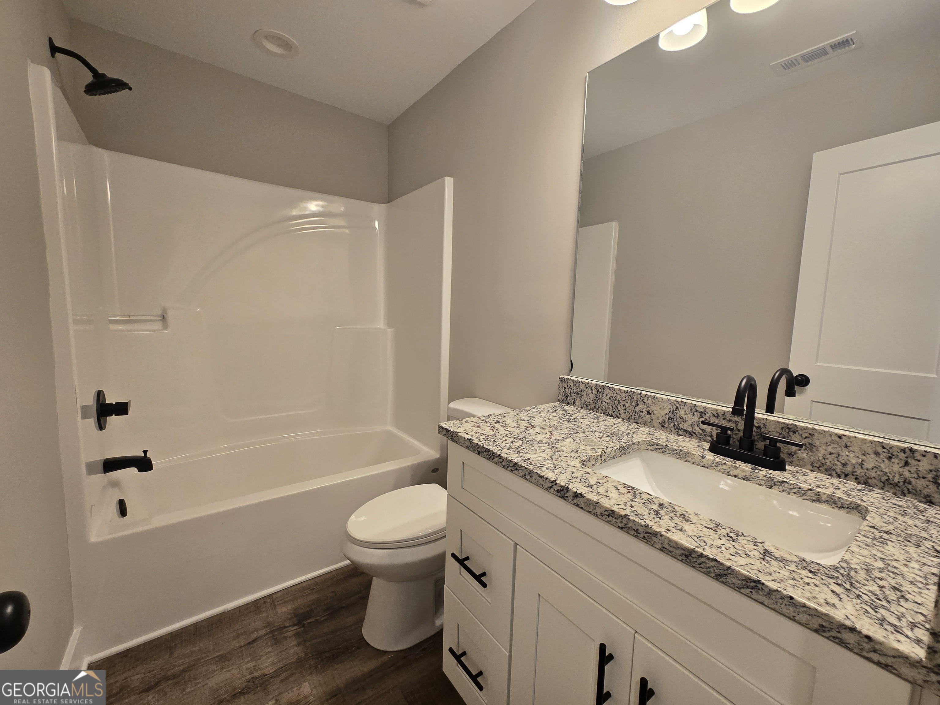 656 Highland Avenue Property Photo 21