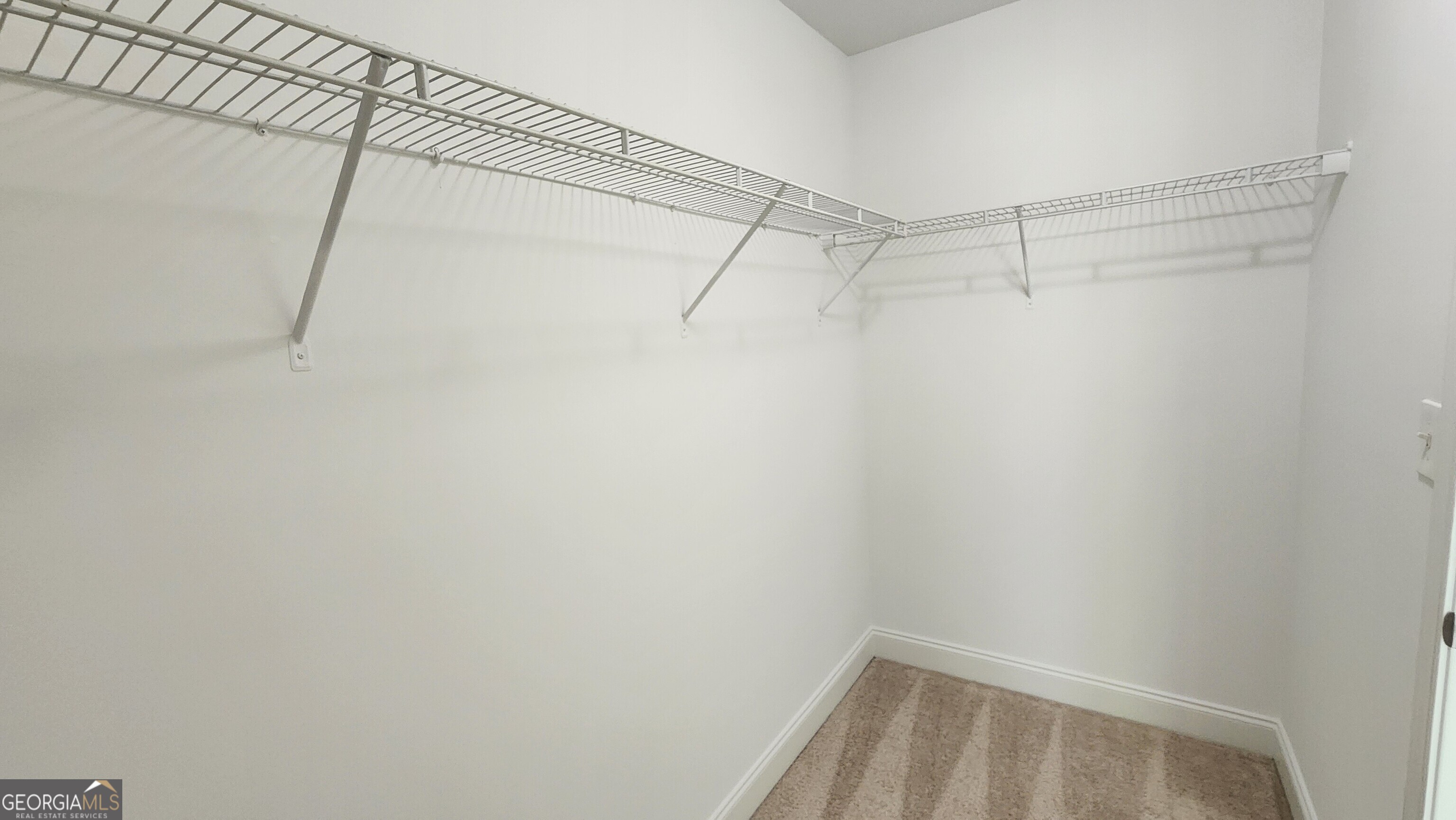3249 Brockenhurst Drive Property Photo 18