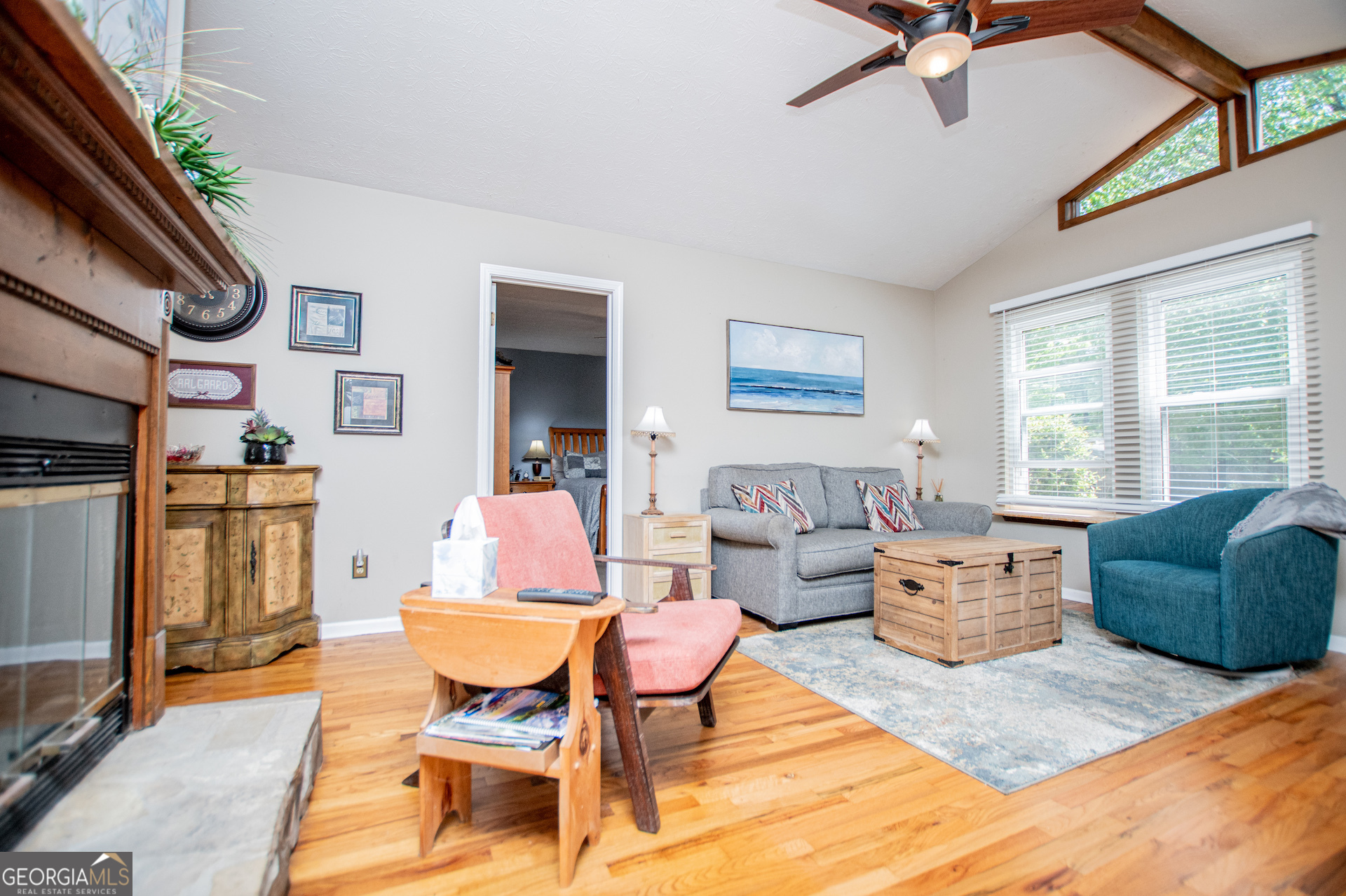 1385 Lakeview Parkway Property Photo 12