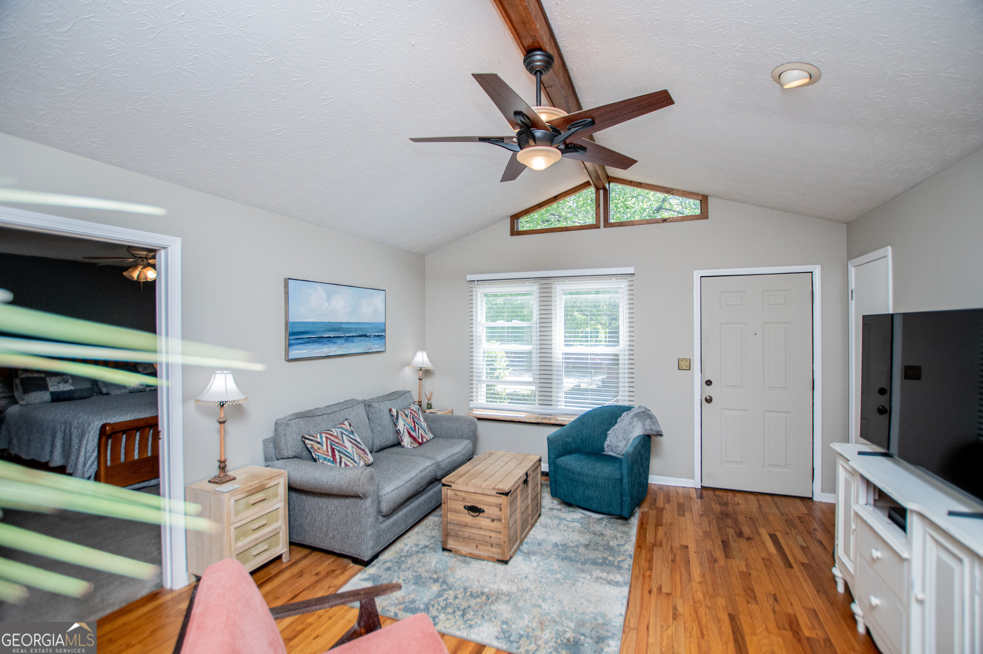 1385 Lakeview Parkway Property Photo 14
