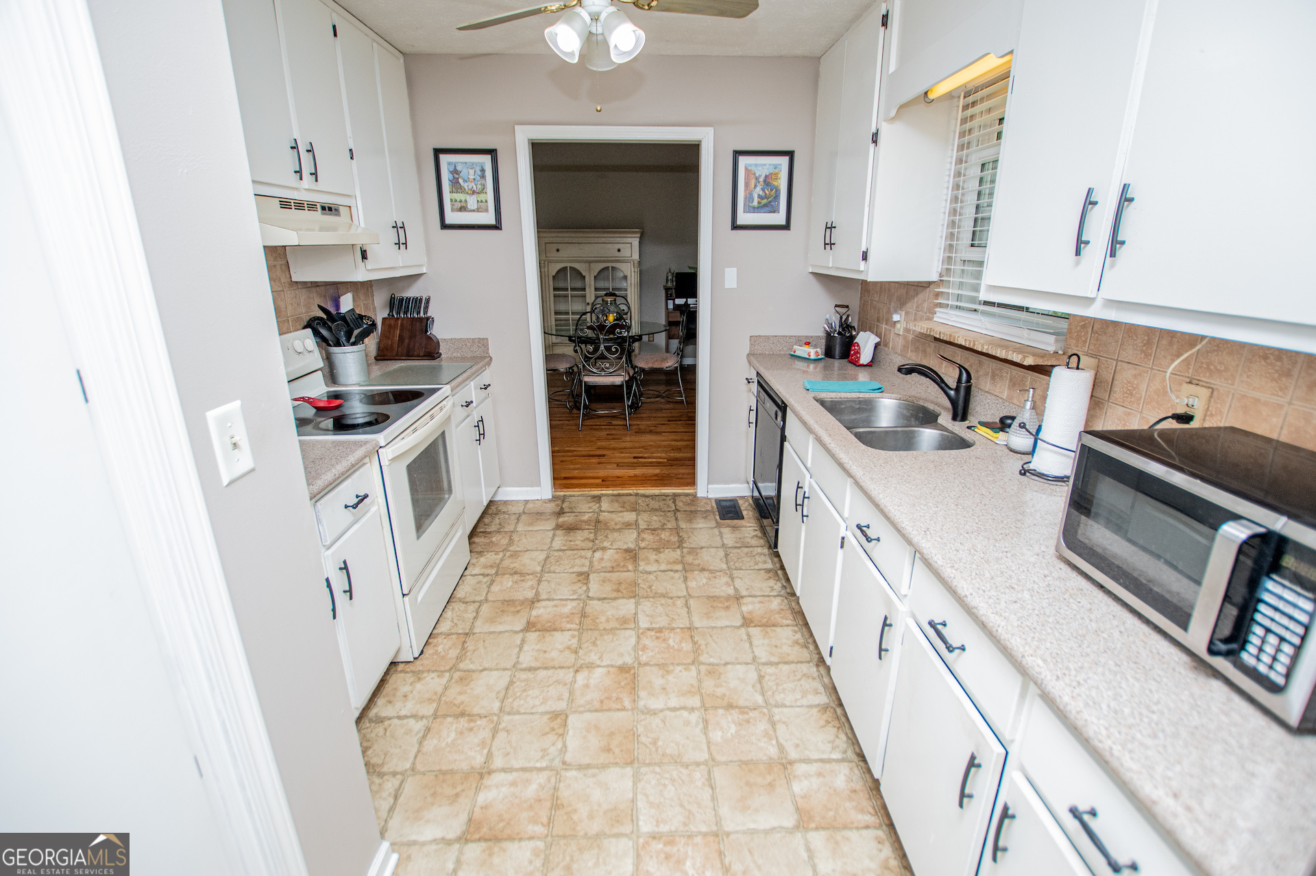 1385 Lakeview Parkway Property Photo 19
