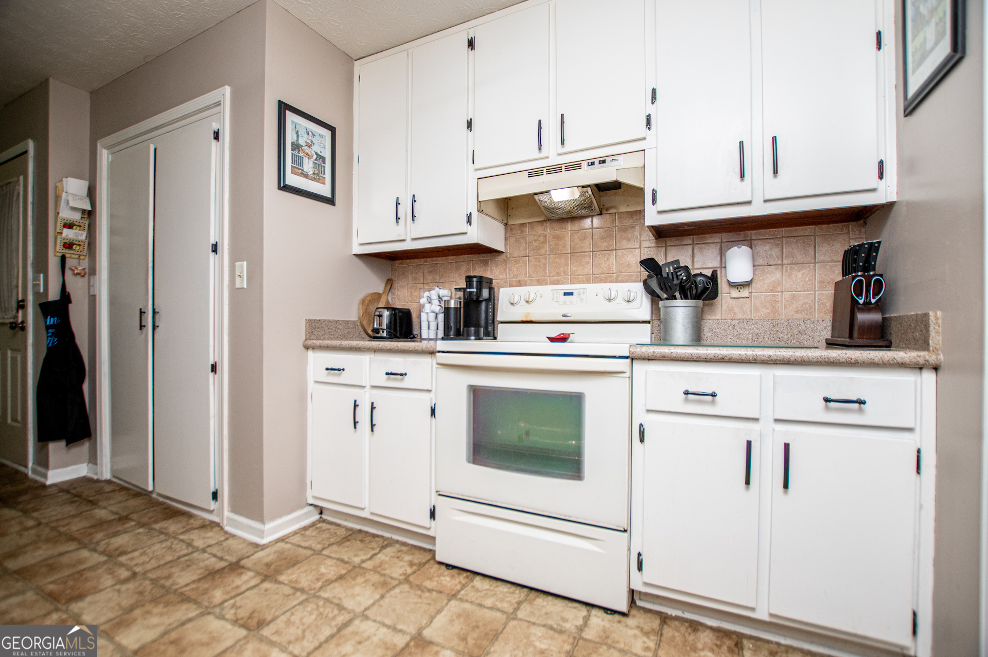 1385 Lakeview Parkway Property Photo 25