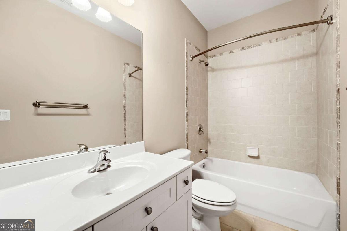 144 Cornerstone Place Property Photo 26