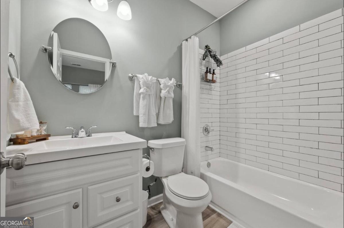 1891 Tremont Drive Nw Property Photo 28