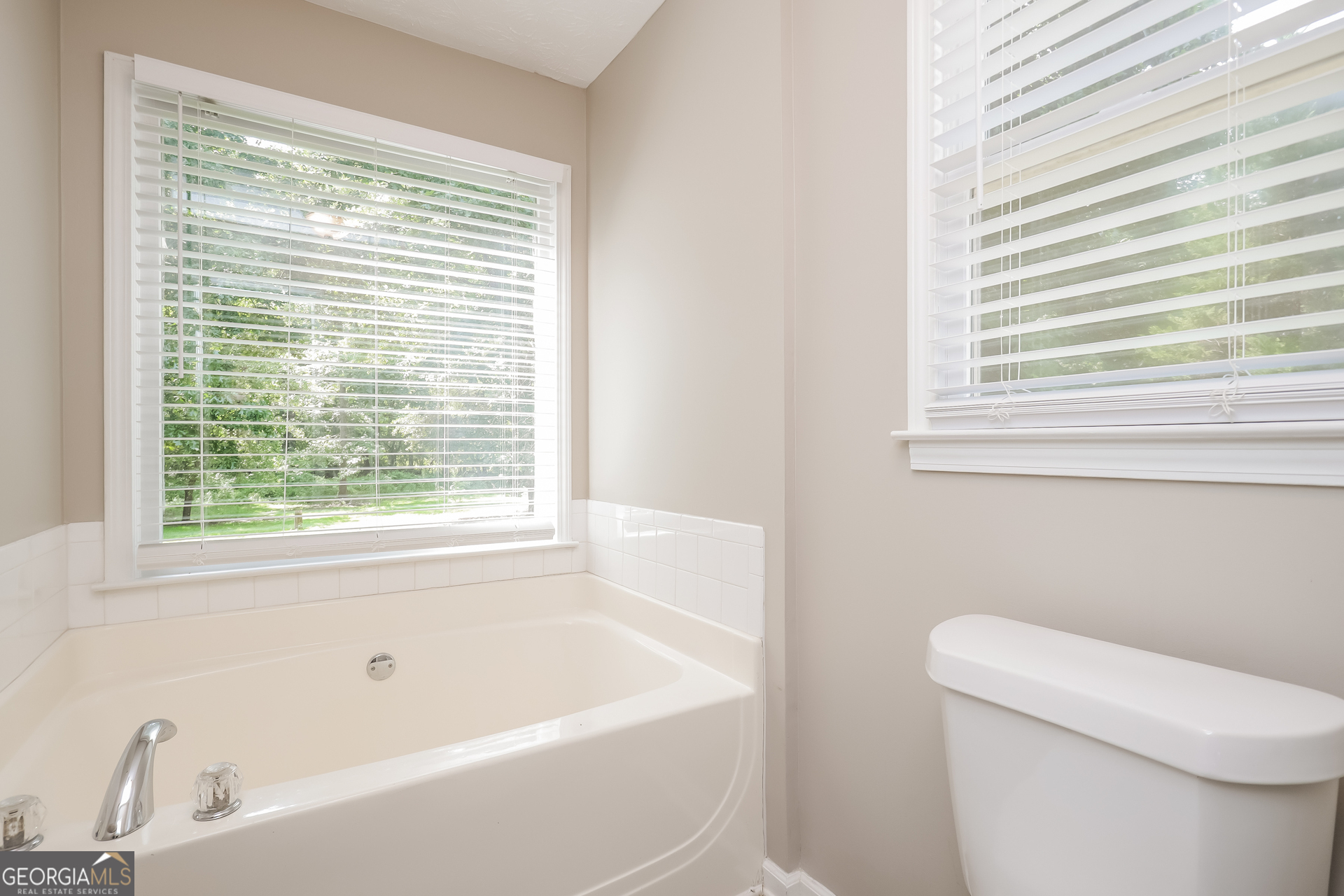 340 Freeman Drive Property Photo 11
