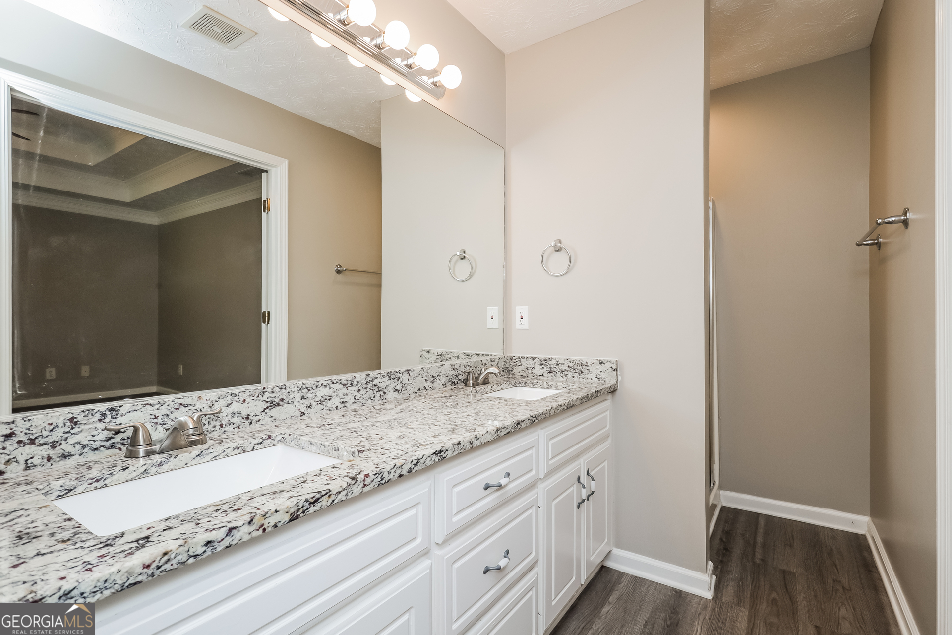 340 Freeman Drive Property Photo 12