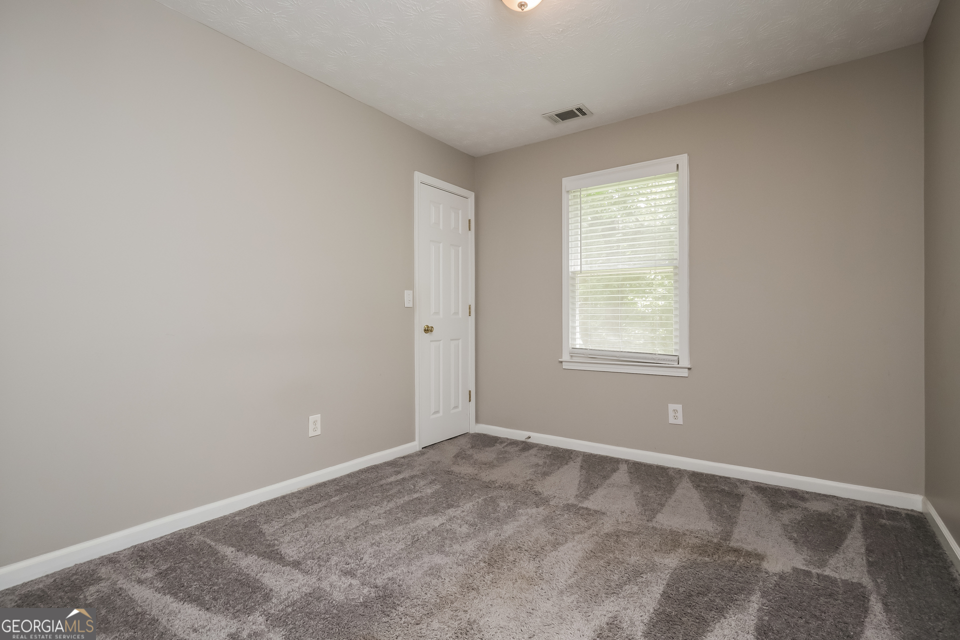340 Freeman Drive Property Photo 16