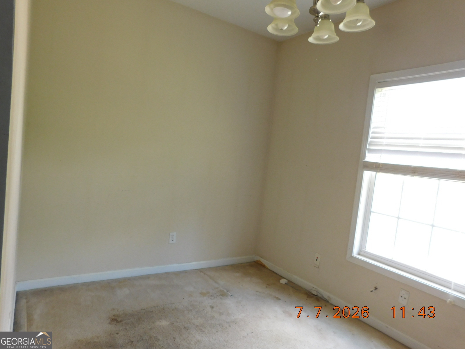 284 Valley Way Property Photo 13