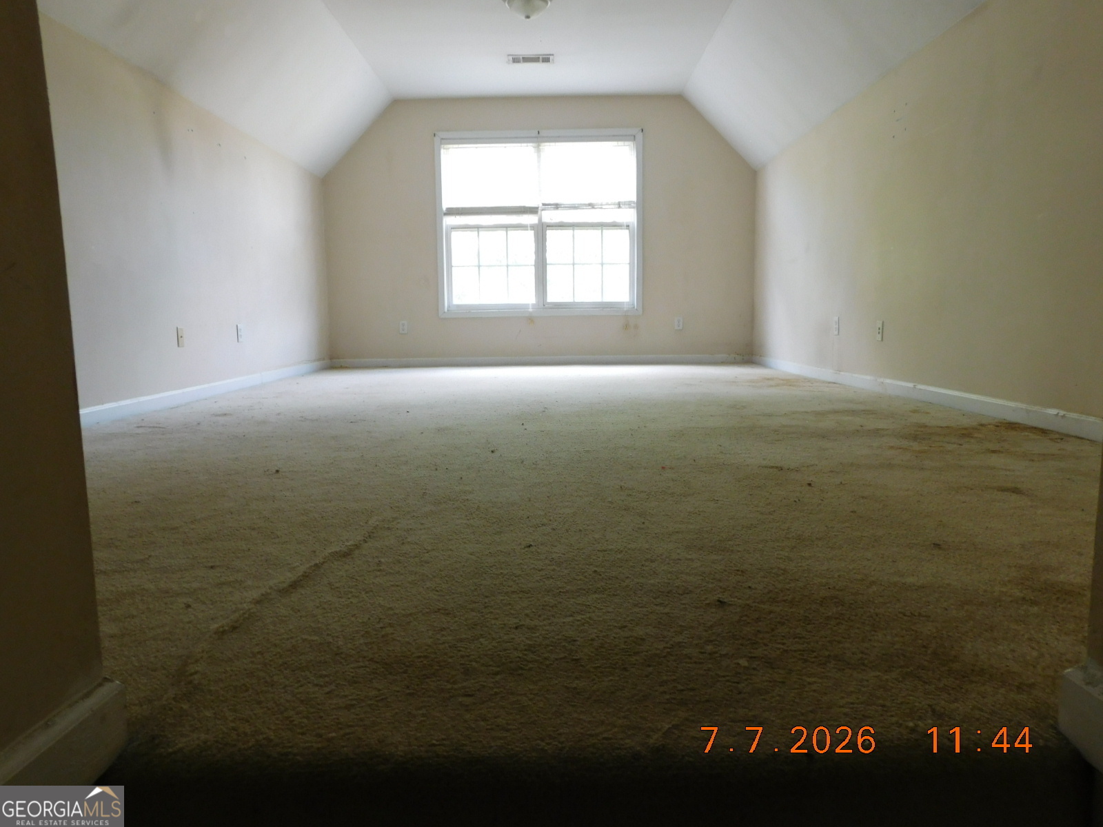 284 Valley Way Property Photo 14