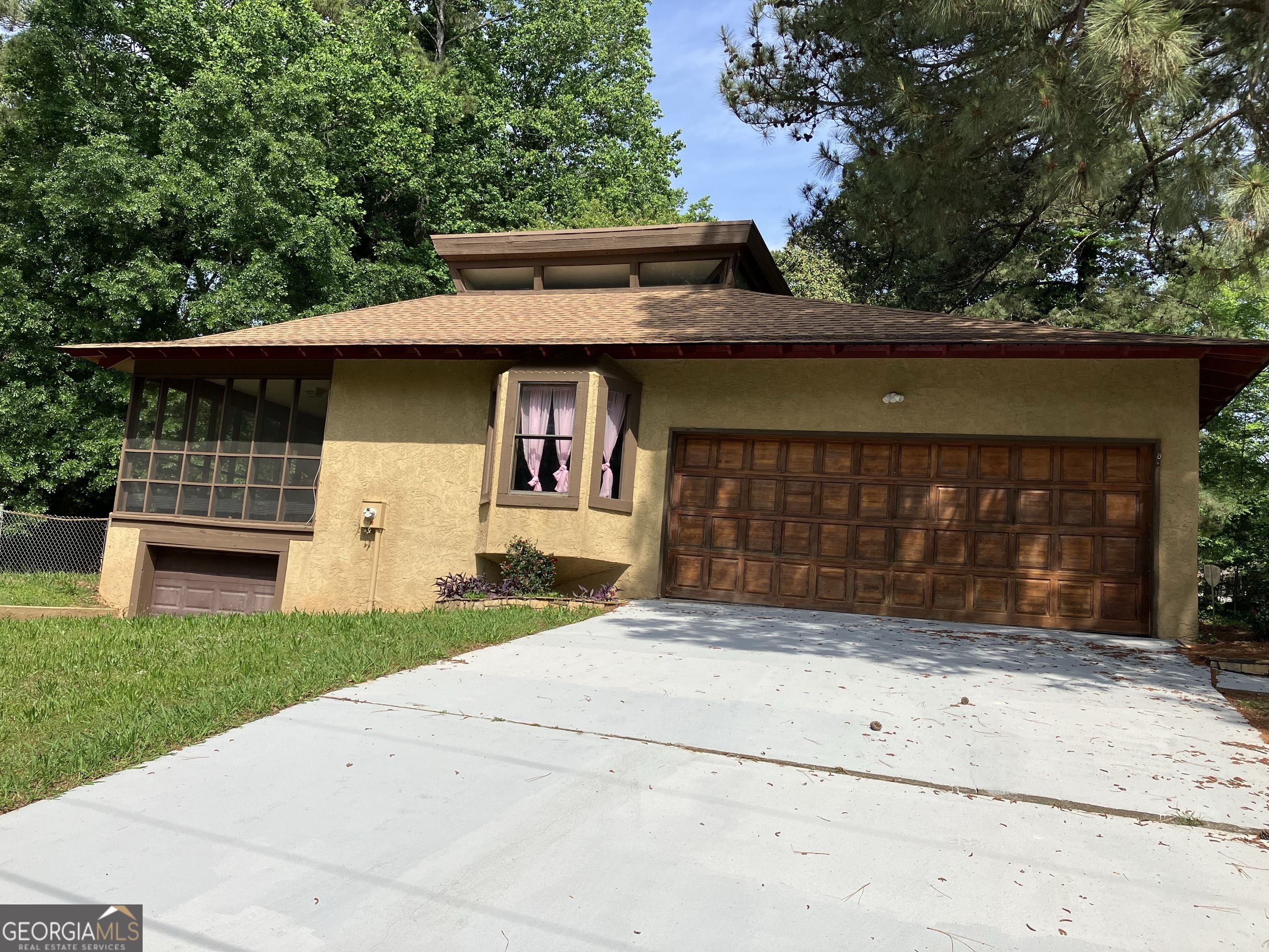 1288 Lakewood Drive Ne Property Photo 2