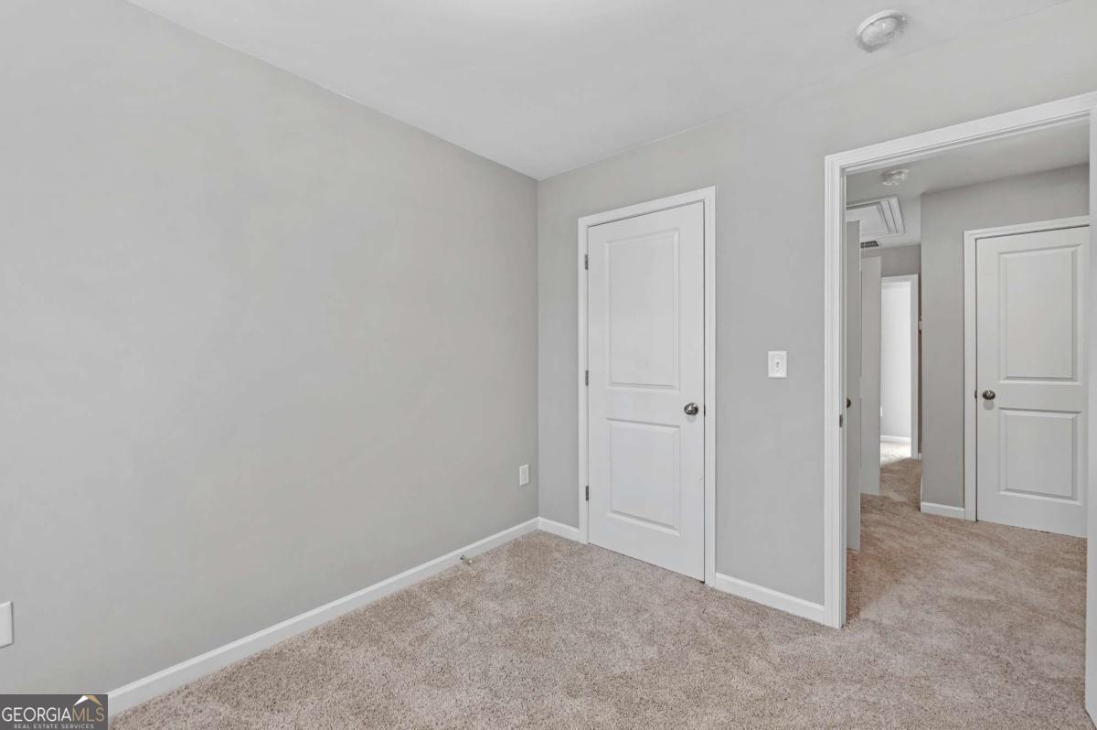 2834 Laurel Ridge Circle Property Photo 27