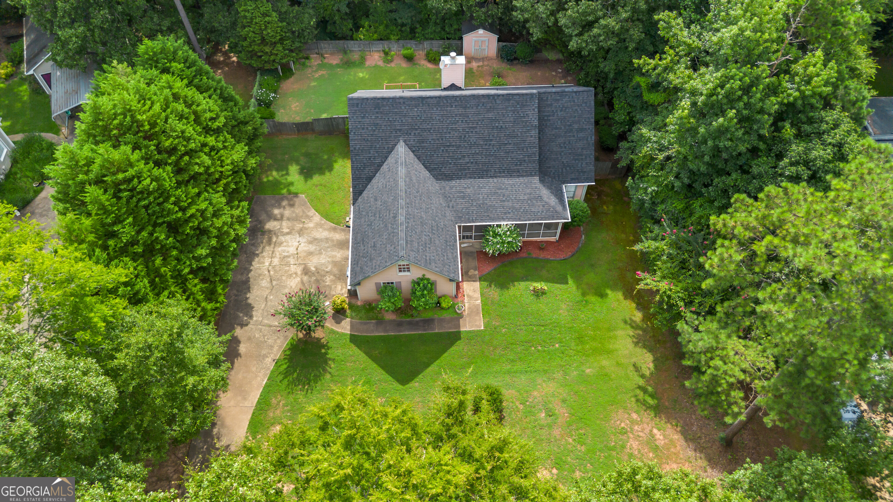 124 Foxdale Drive Property Photo 32