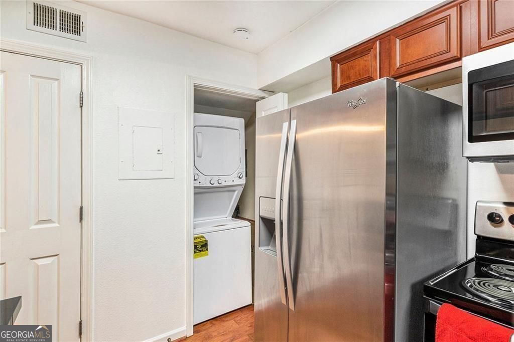 6940 Roswell Road # 16b Property Photo 12