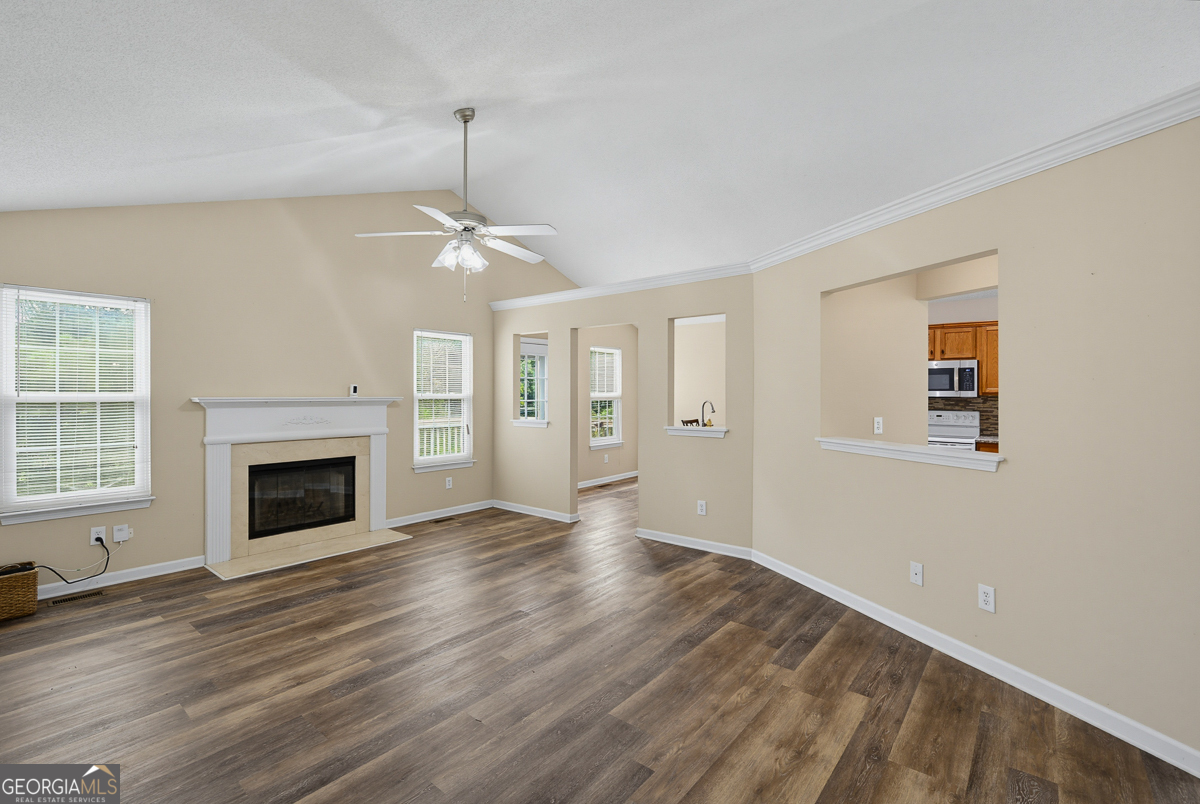 168 Oakview Drive Property Photo 8