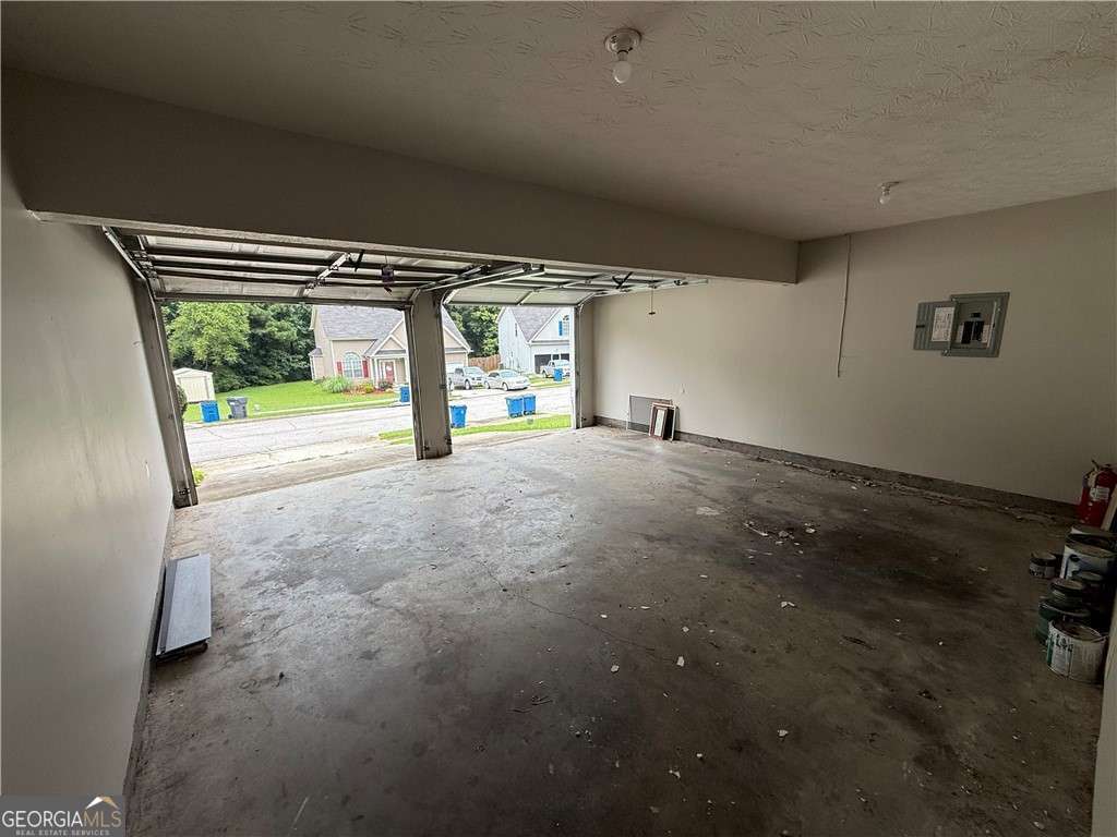 1023 Quail Hunt Drive Property Photo 11