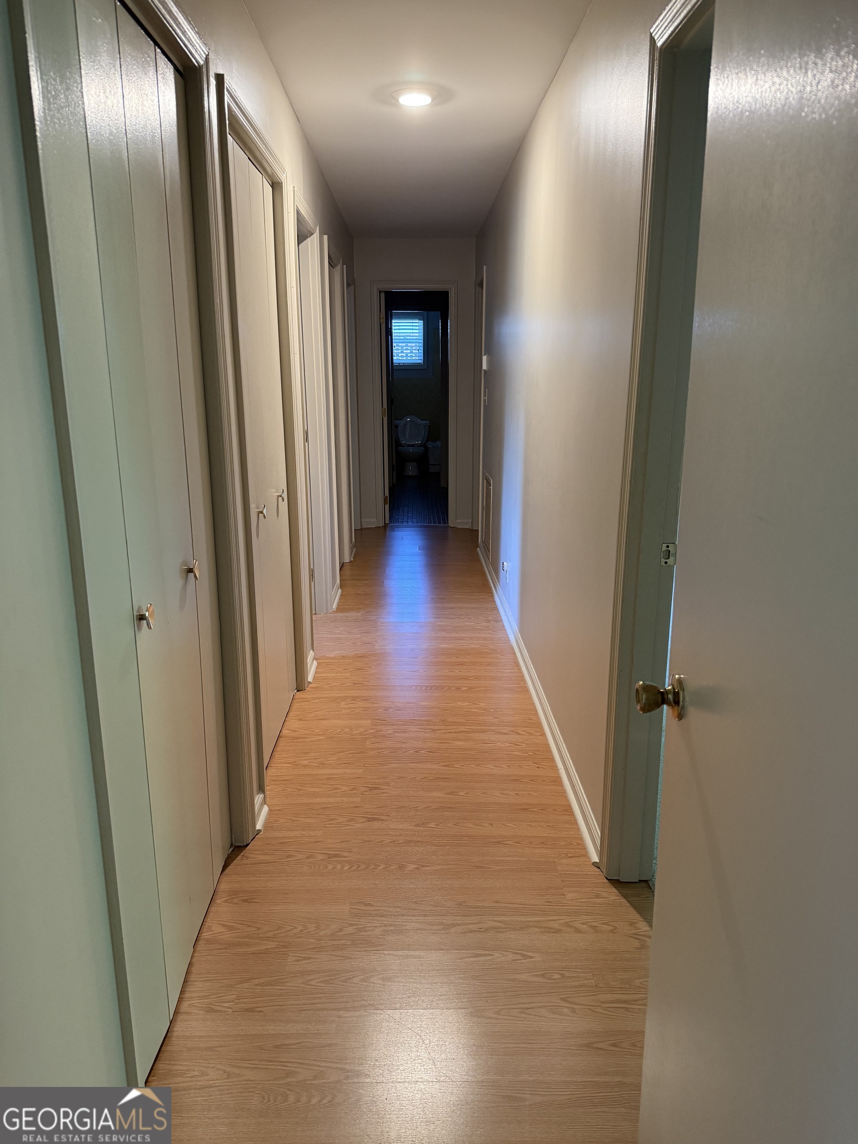 1406 Maplewood Drive Property Photo 14
