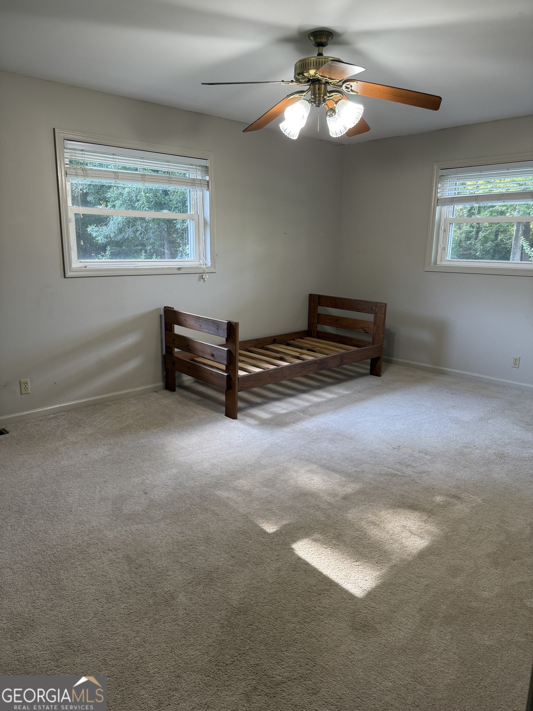 1406 Maplewood Drive Property Photo 16