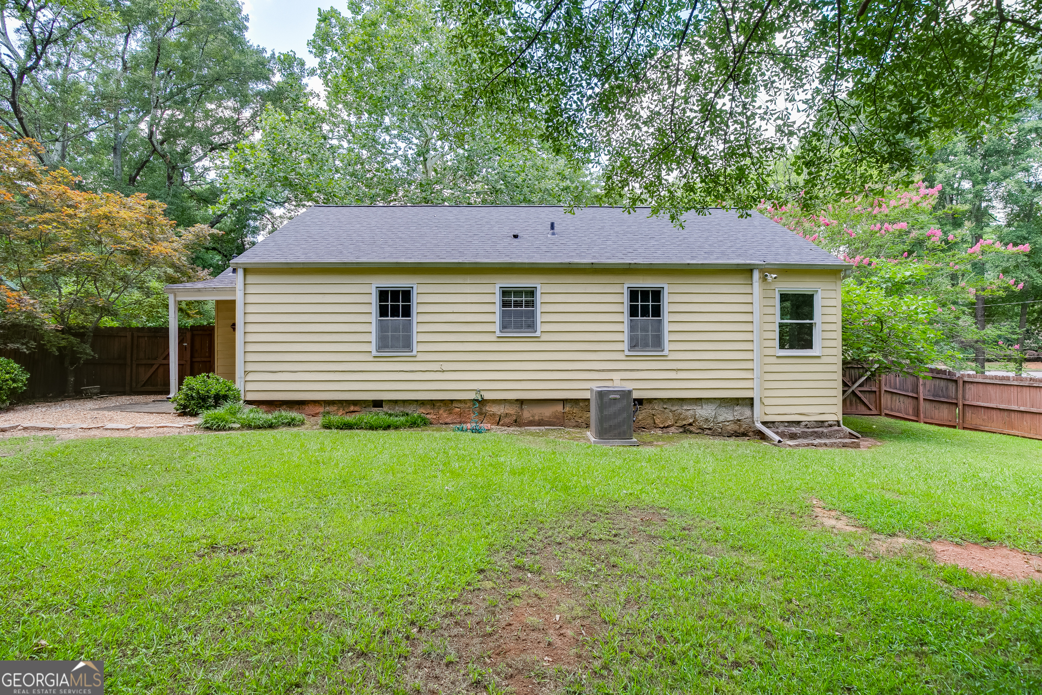 2657 Old Norcross Road Property Photo 37