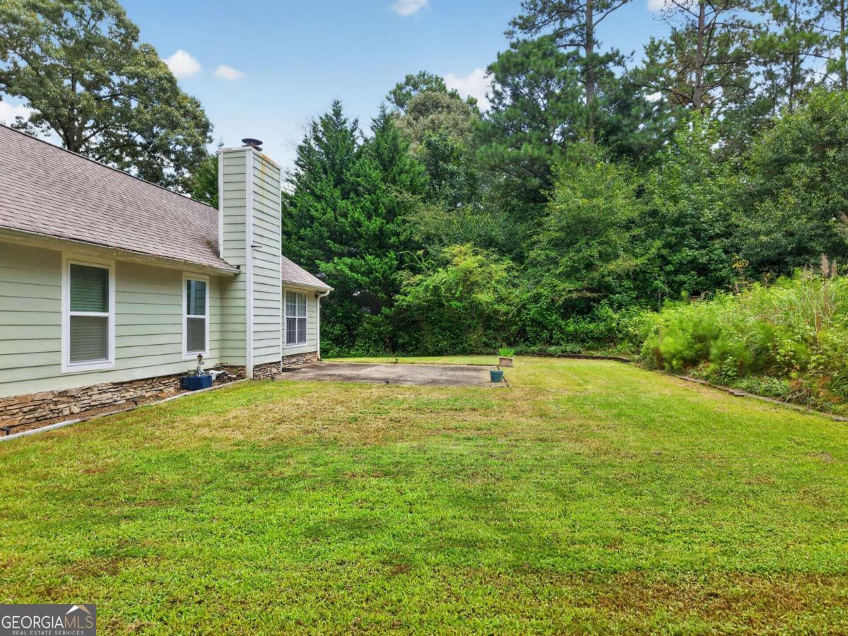 109 Collins Way Property Photo 12