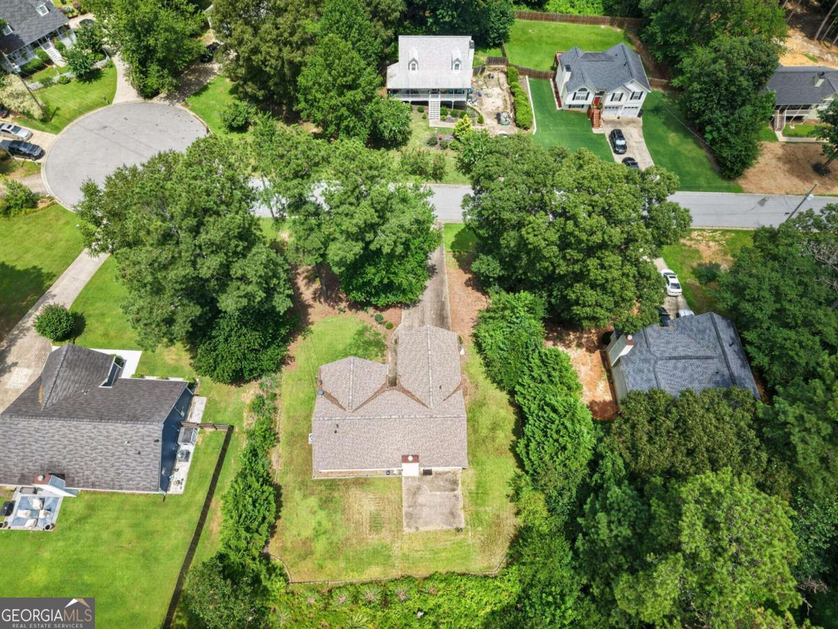 109 Collins Way Property Photo 15
