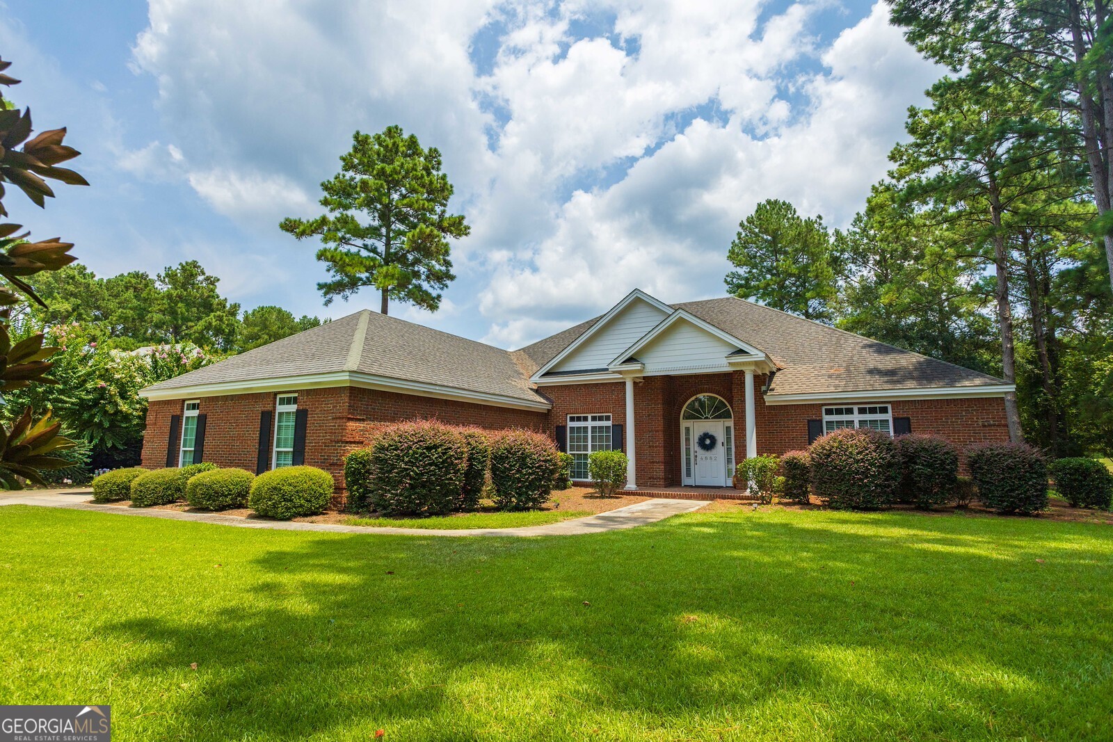 4882 Summit Ridge Road Property Photo 1