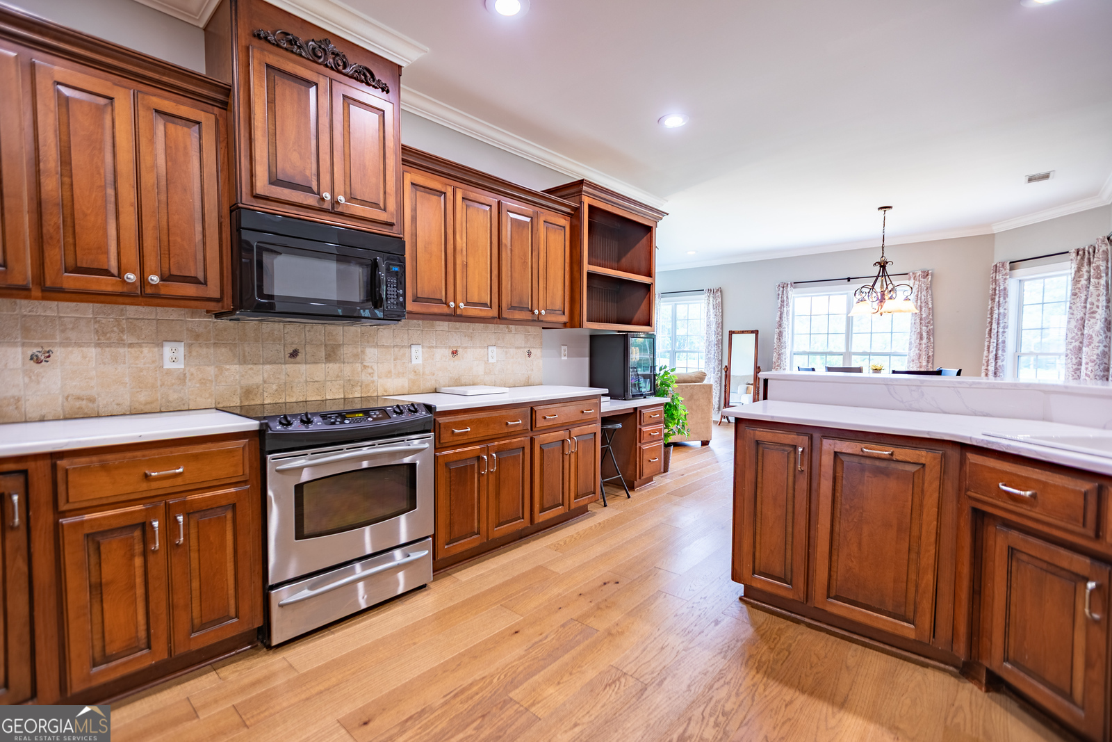 4882 Summit Ridge Road Property Photo 16