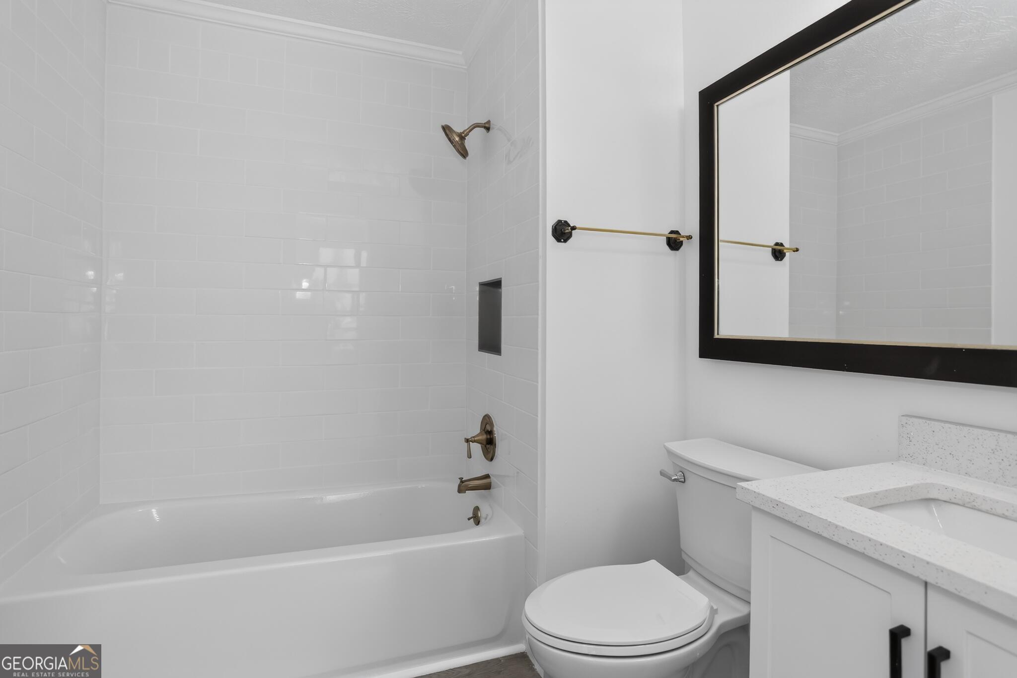 2920 Aspen Woods Entry Property Photo 15