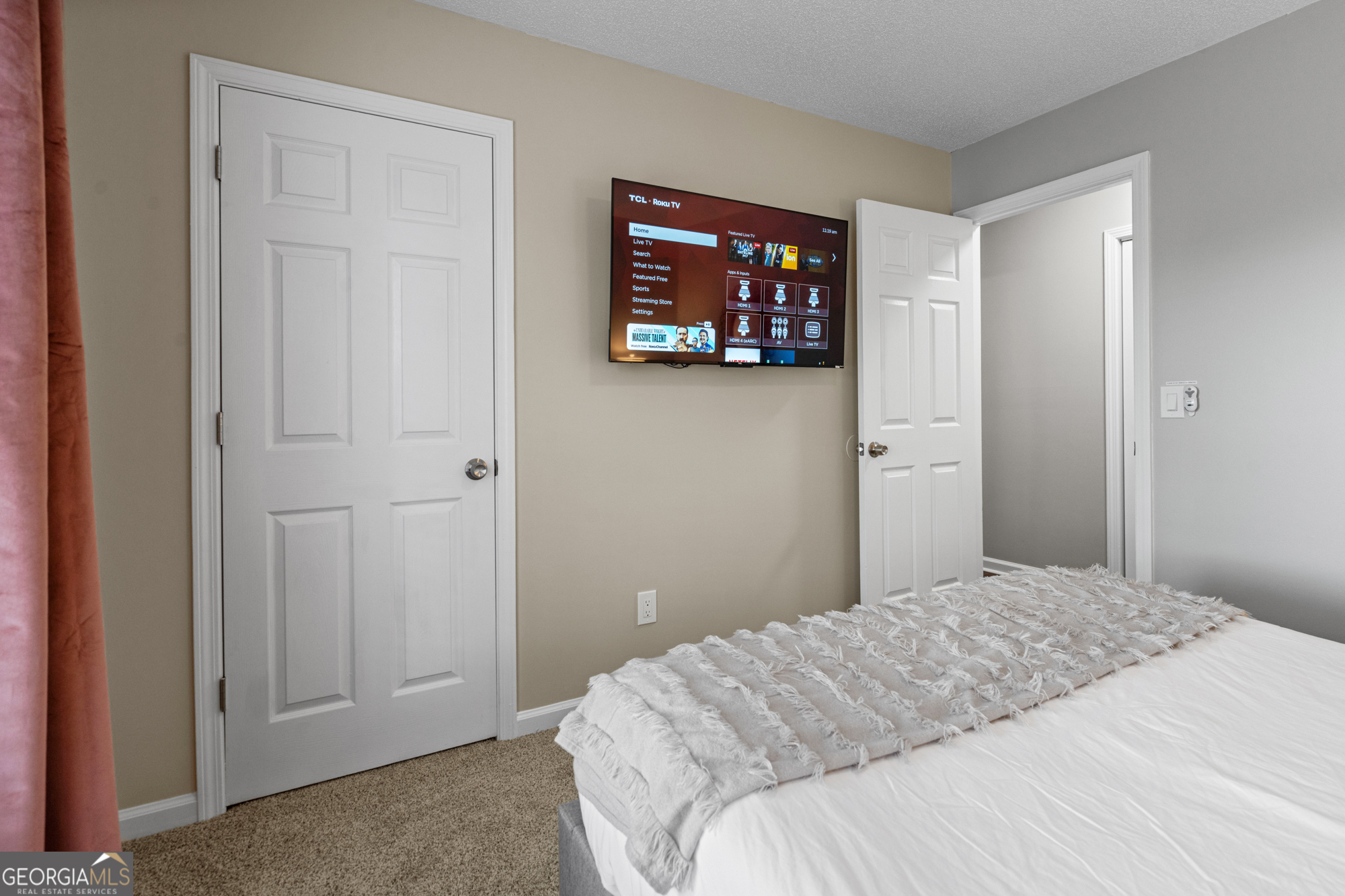 13 Huntcliff Drive Property Photo 12