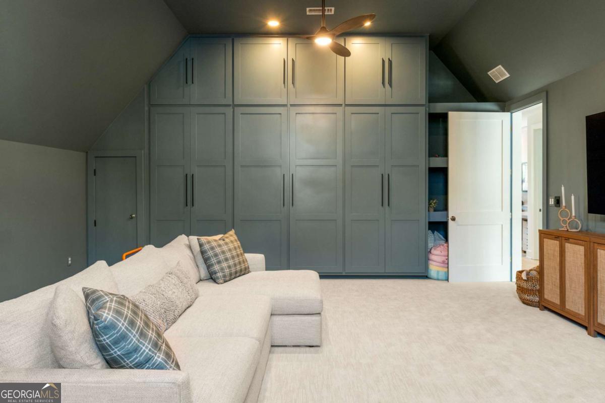 1120 Mado Loop Property Photo 33