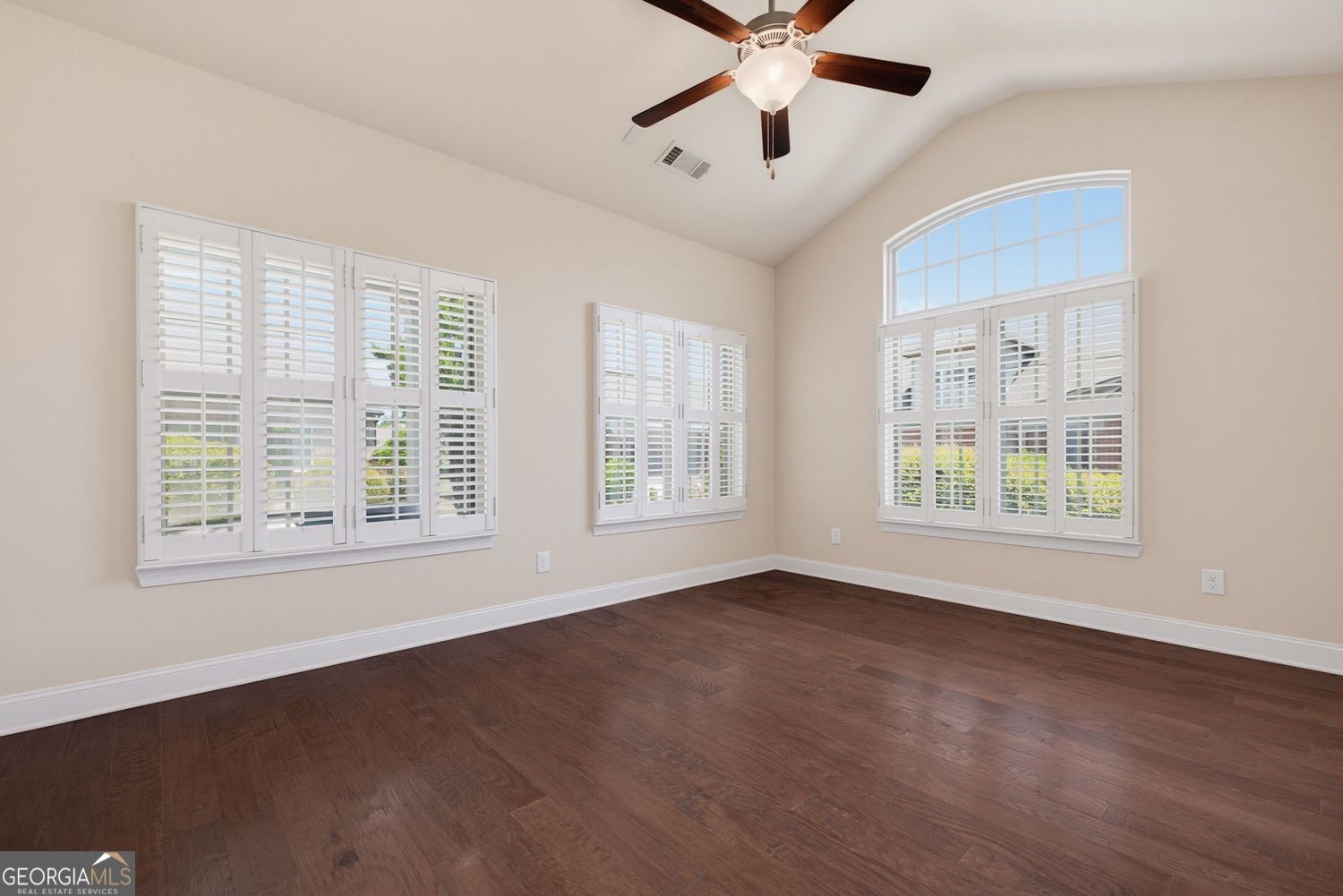 6129 Brookhaven Circle Property Photo 17