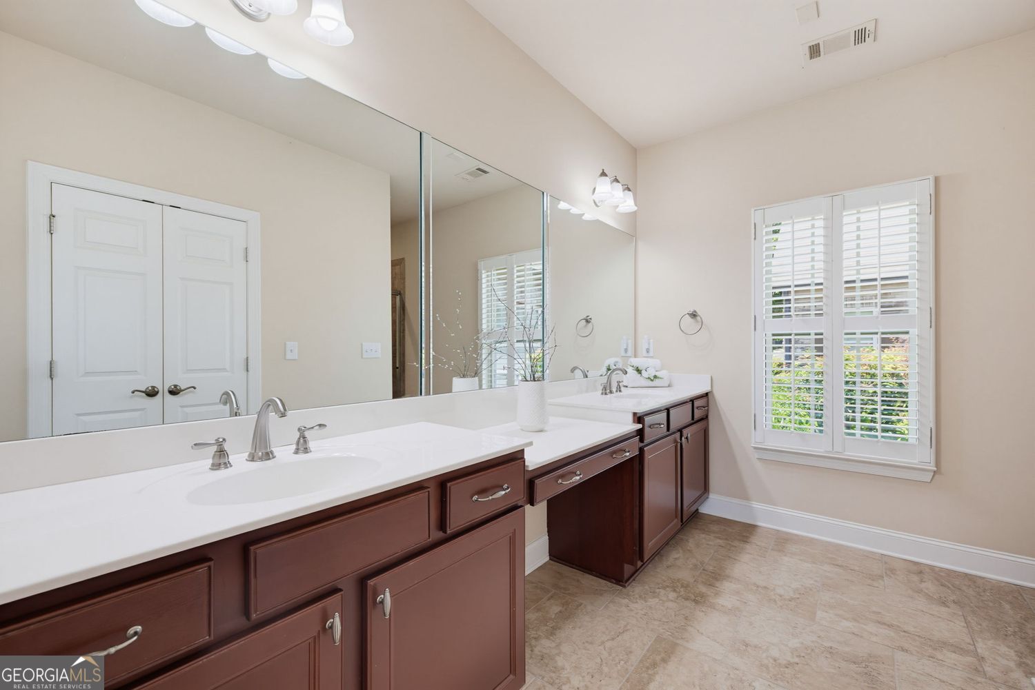 6129 Brookhaven Circle Property Photo 19