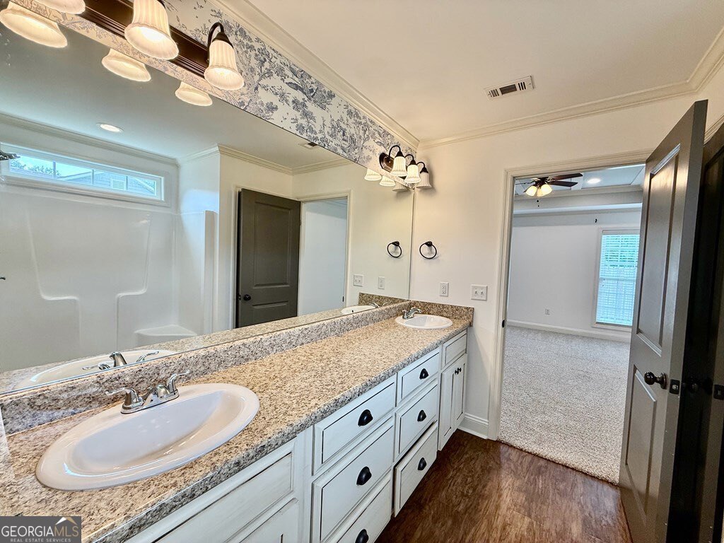 401 Spanish Moss Lane Property Photo 13